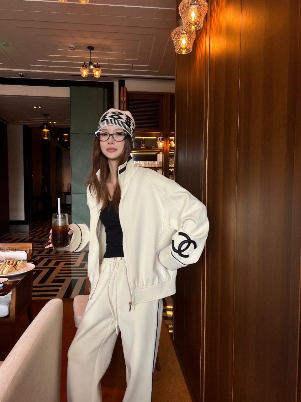 chanel double c zip jacket straight pants set