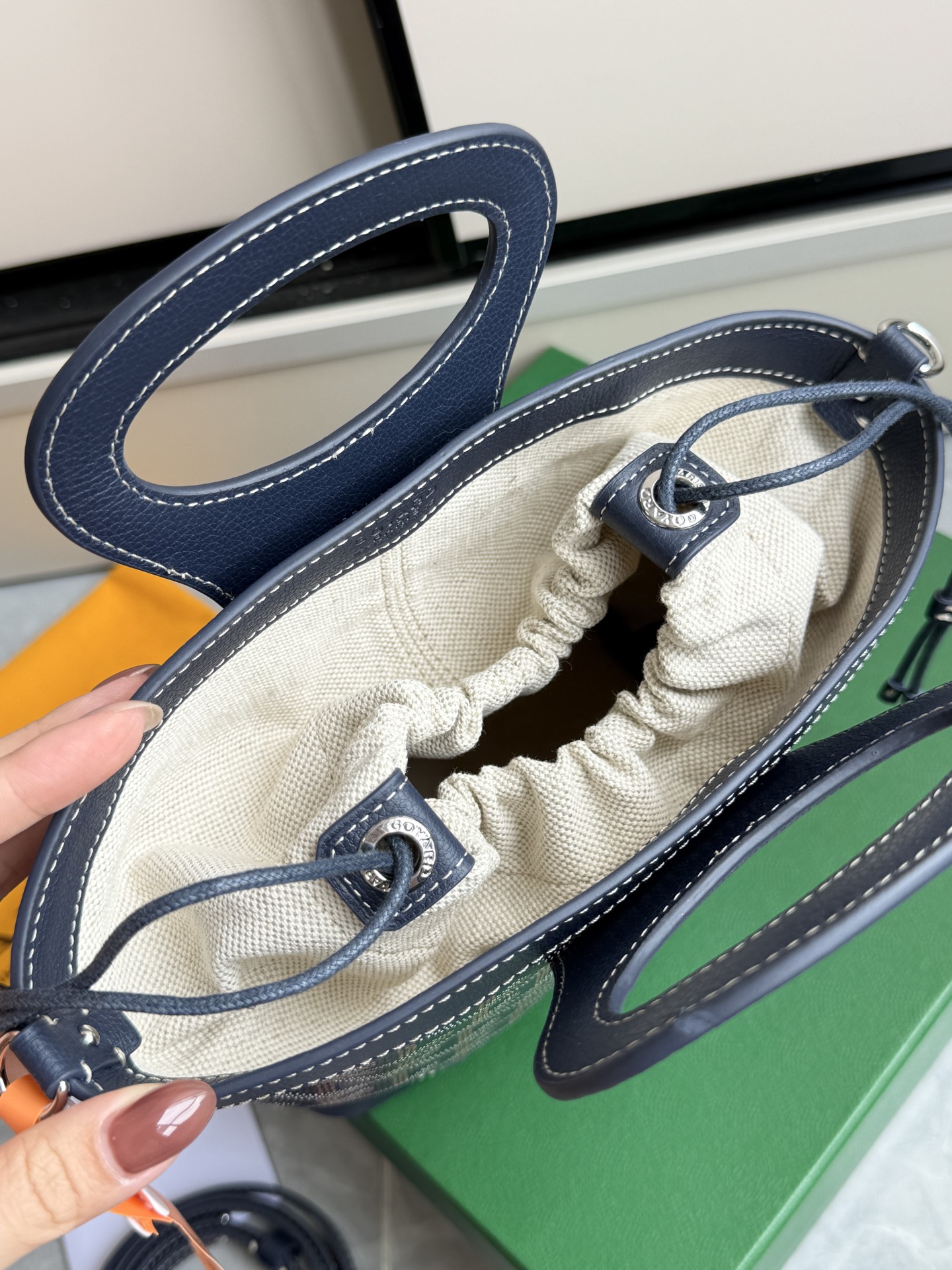 Goyard 戈雅菜篮子·深蓝色