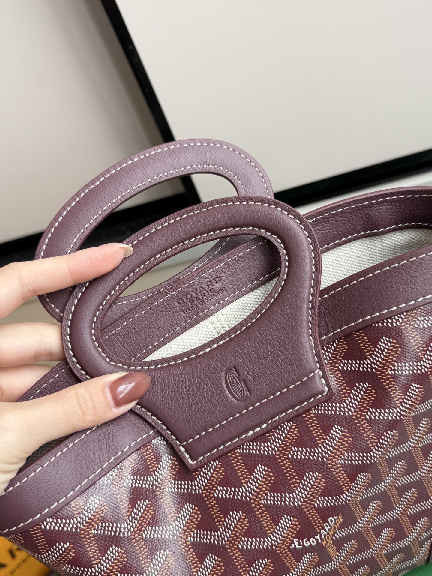 Goyard 戈雅菜篮子·酒红色