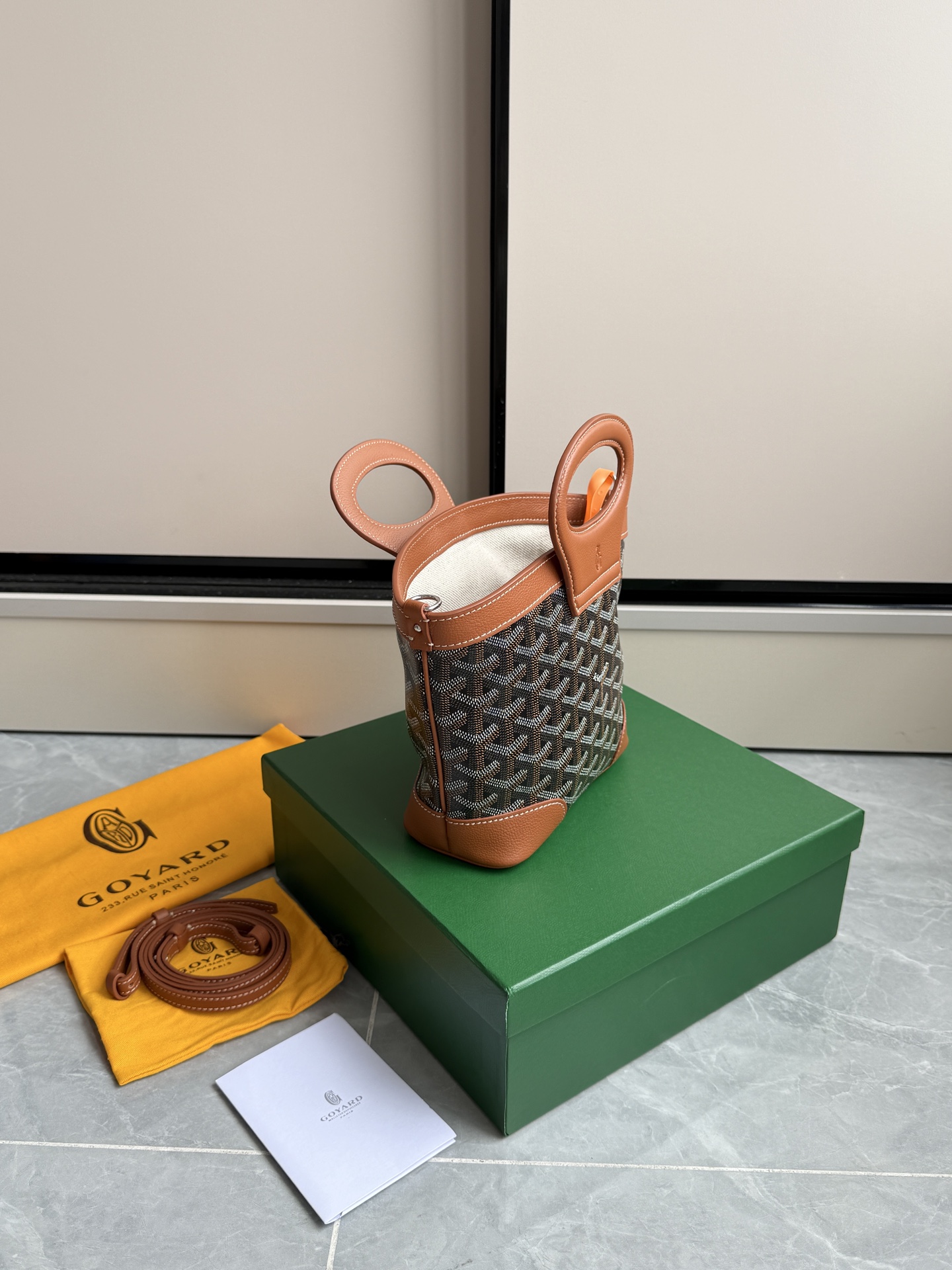 Goyard 戈雅菜篮子·棕色