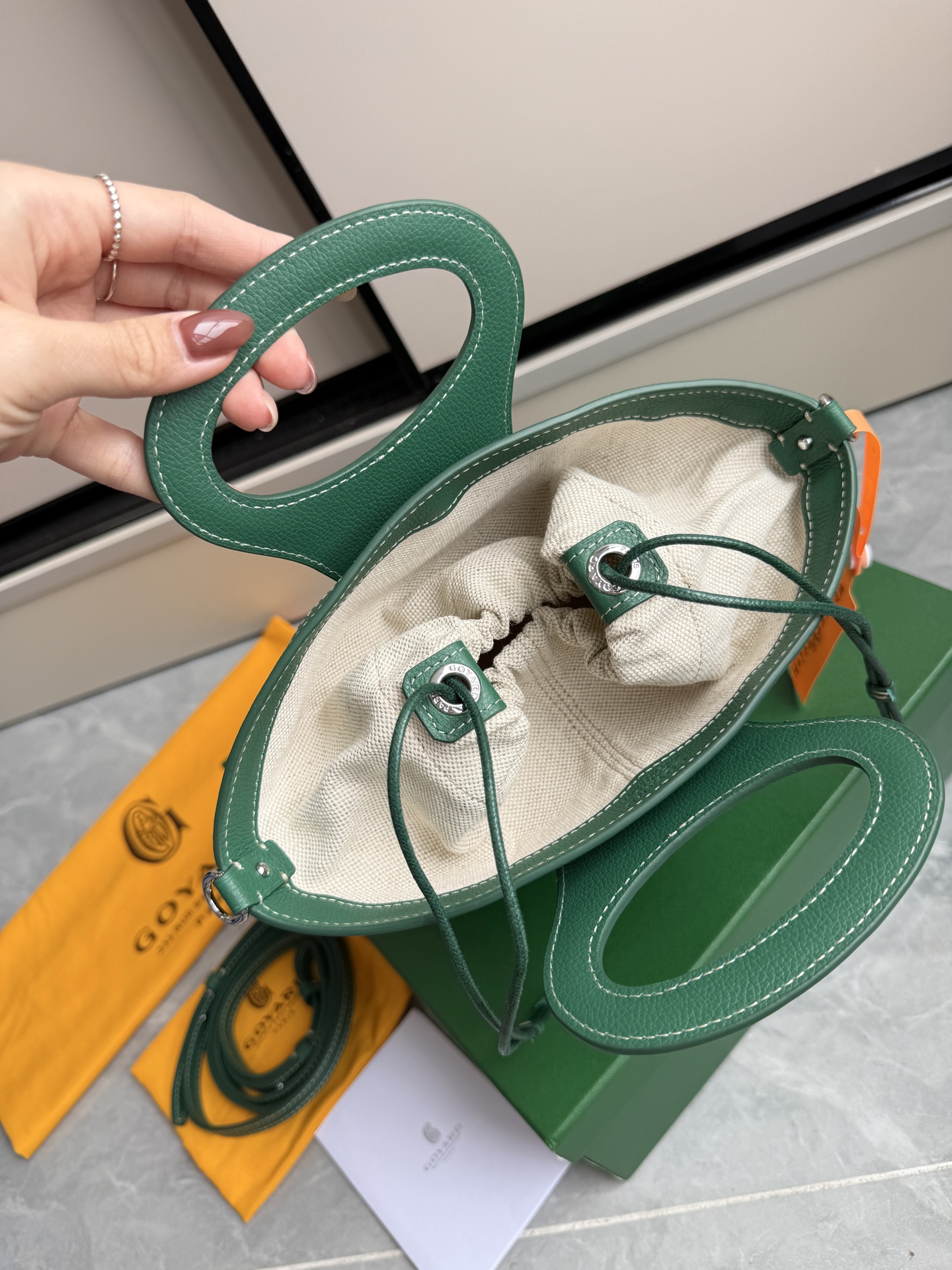 Goyard 戈雅菜篮子·绿色
