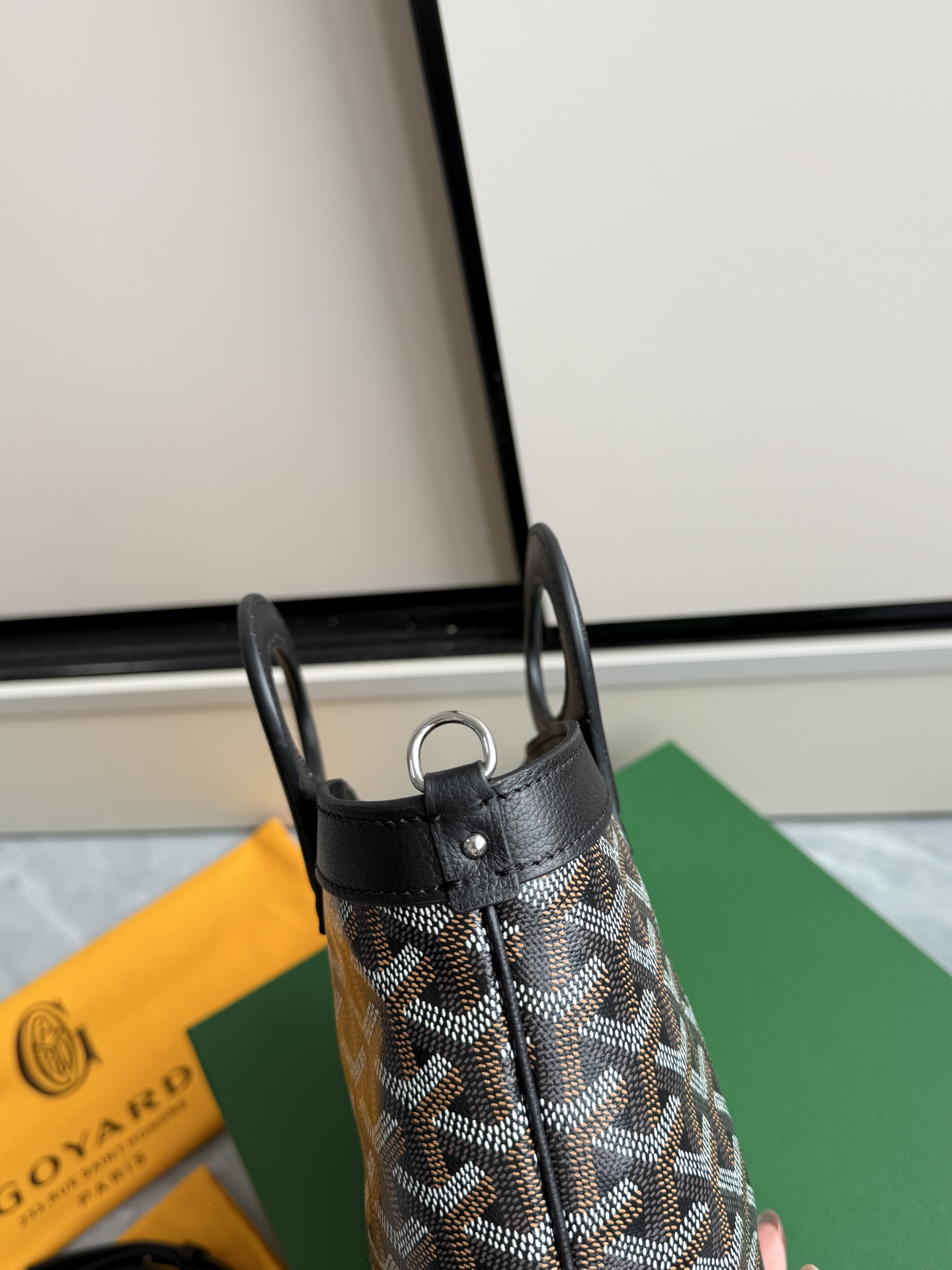 Goyard 戈雅菜篮子·黑色