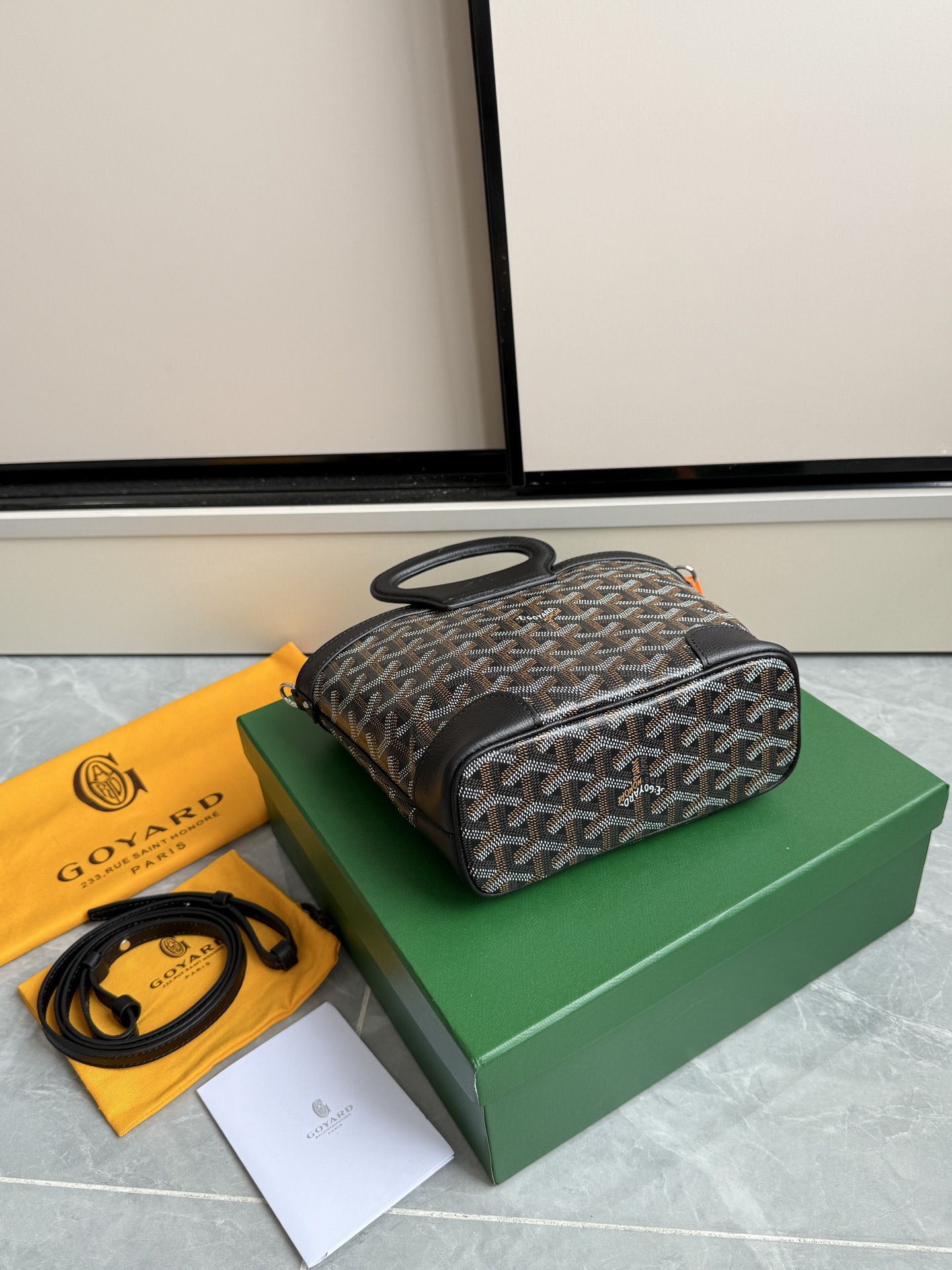 Goyard 戈雅菜篮子·黑色