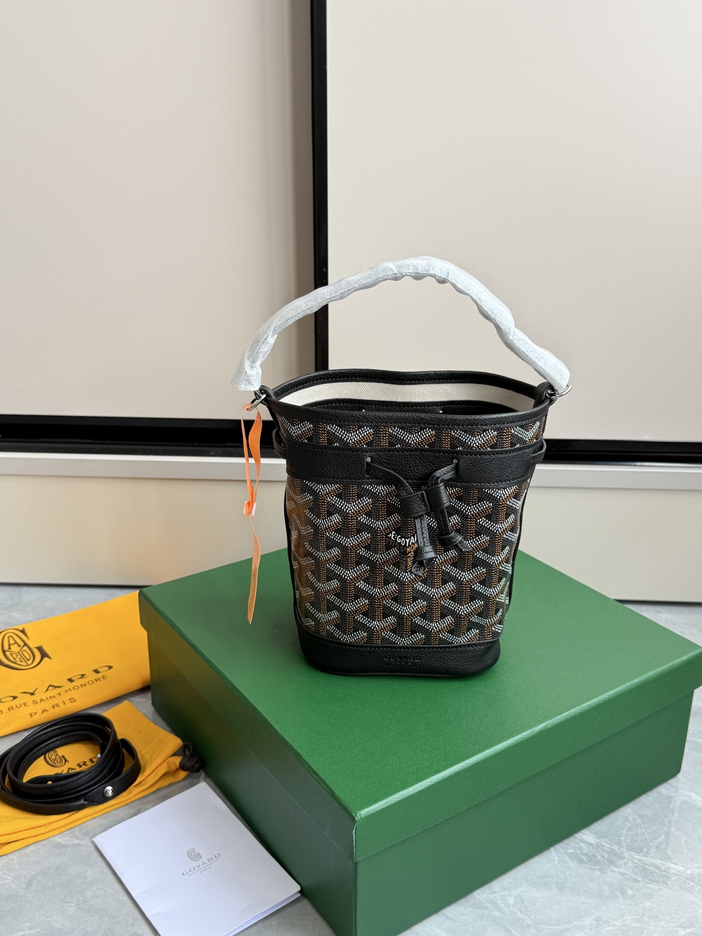 Goyard 戈雅迷你水桶·黑色