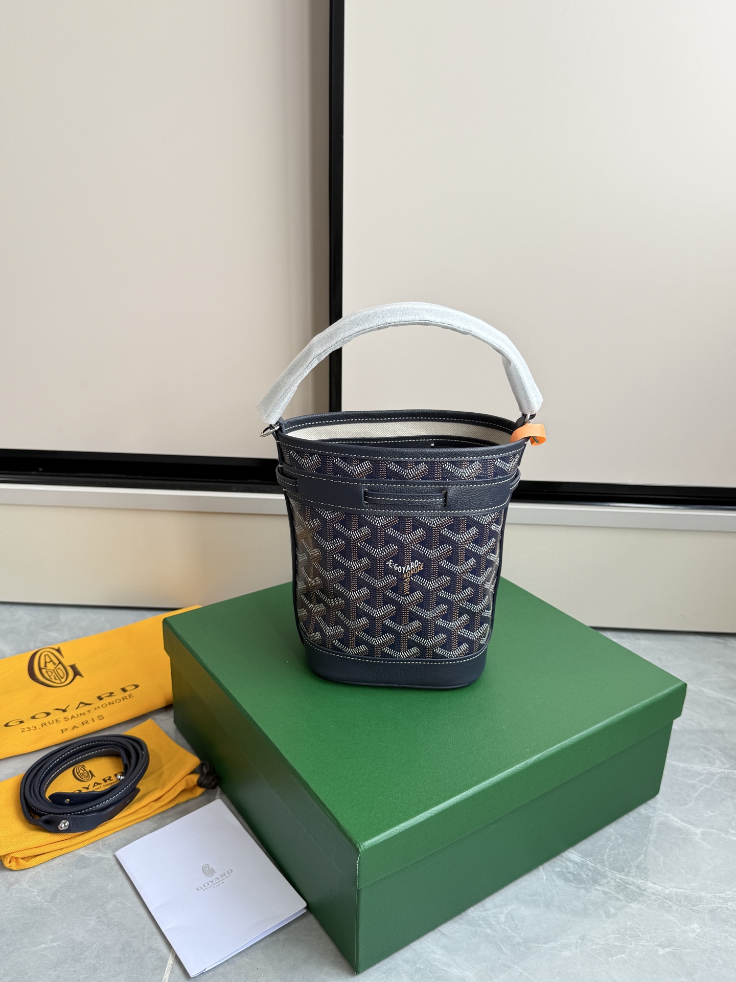 Goyard 戈雅迷你水桶·深蓝色