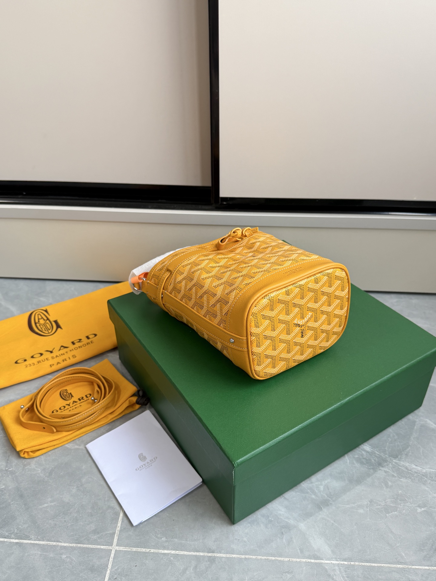 Goyard 戈雅迷你水桶·黄色