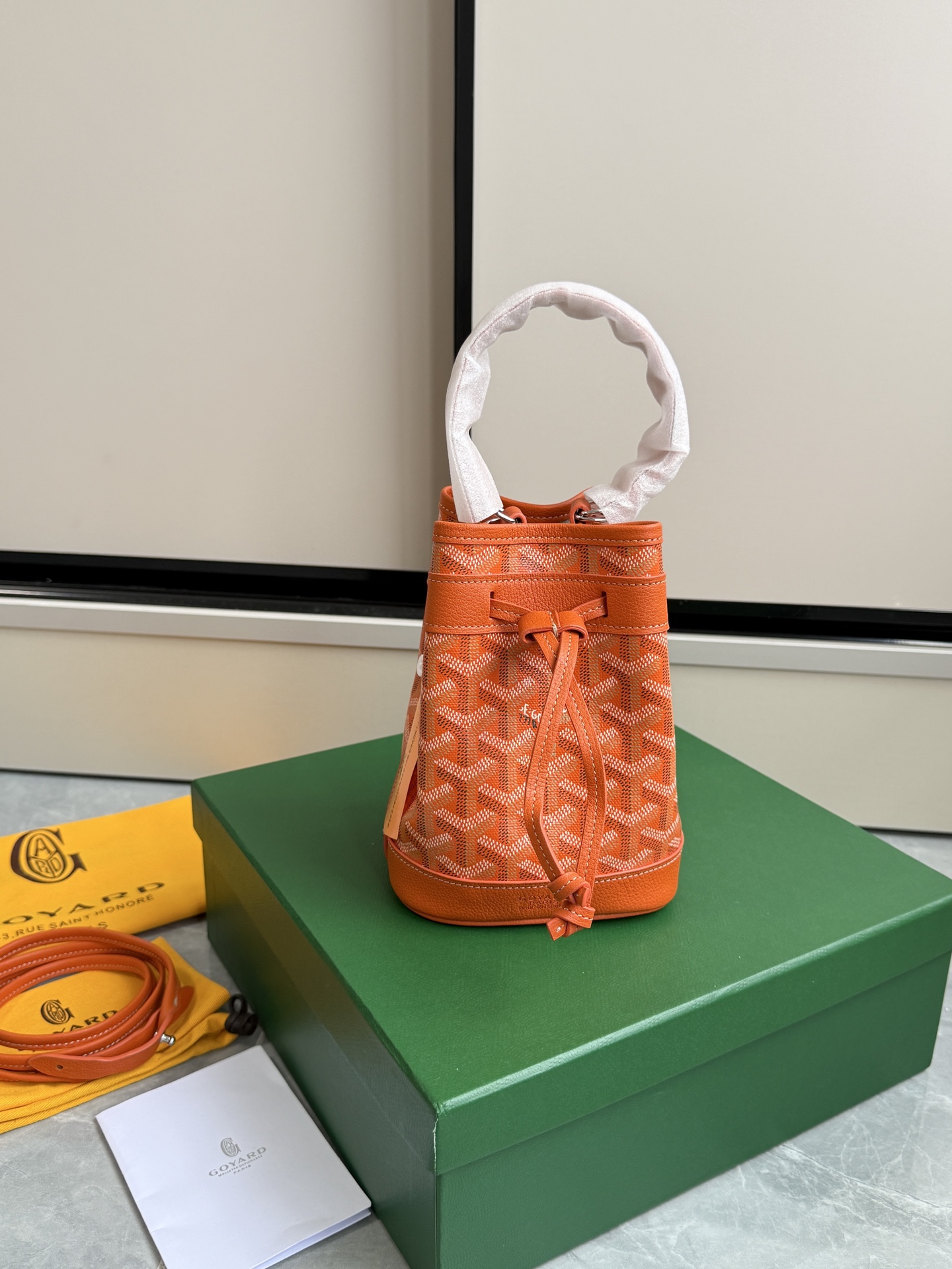 Goyard 戈雅迷你水桶·橙色
