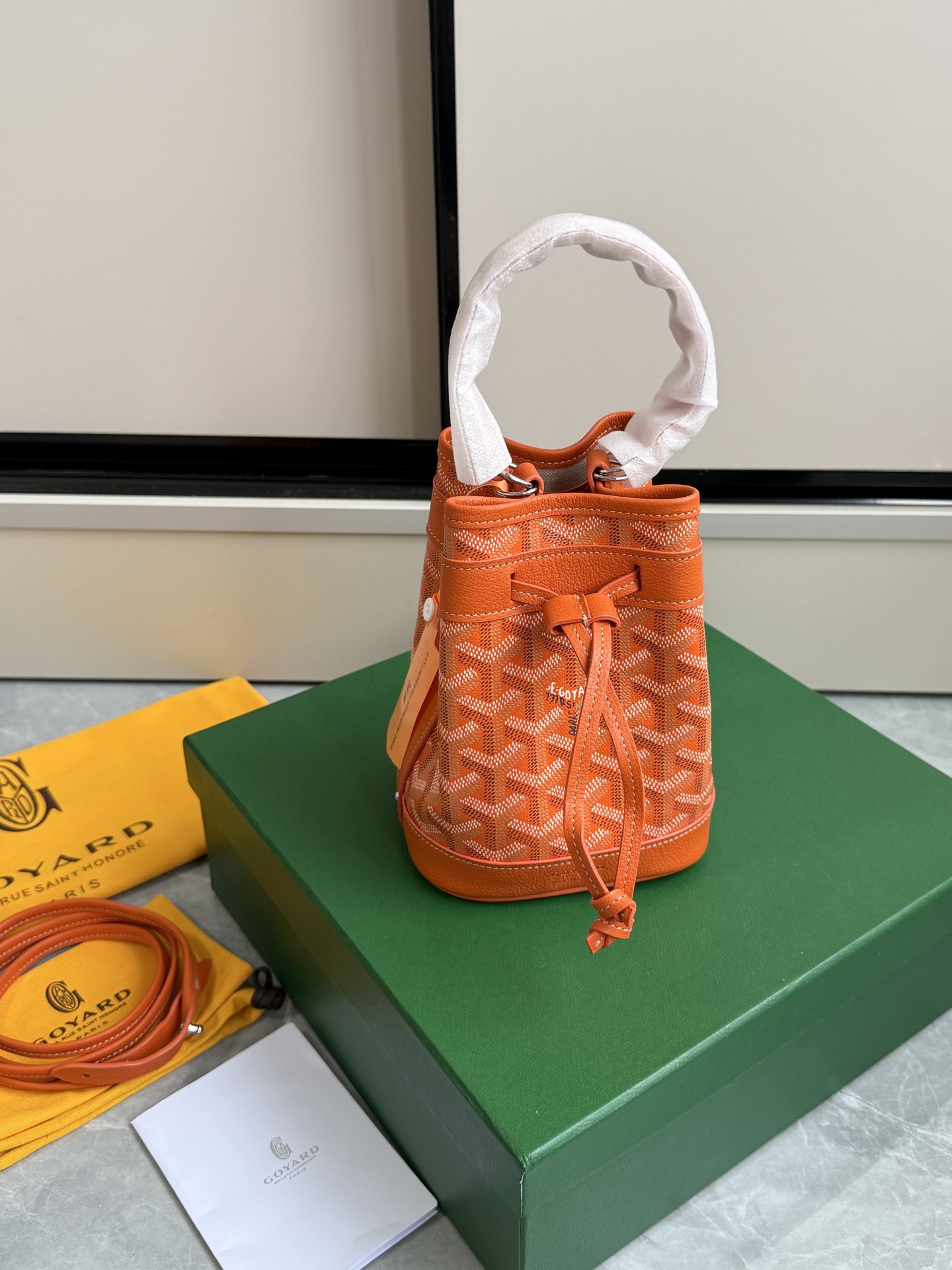 Goyard 戈雅迷你水桶·橙色