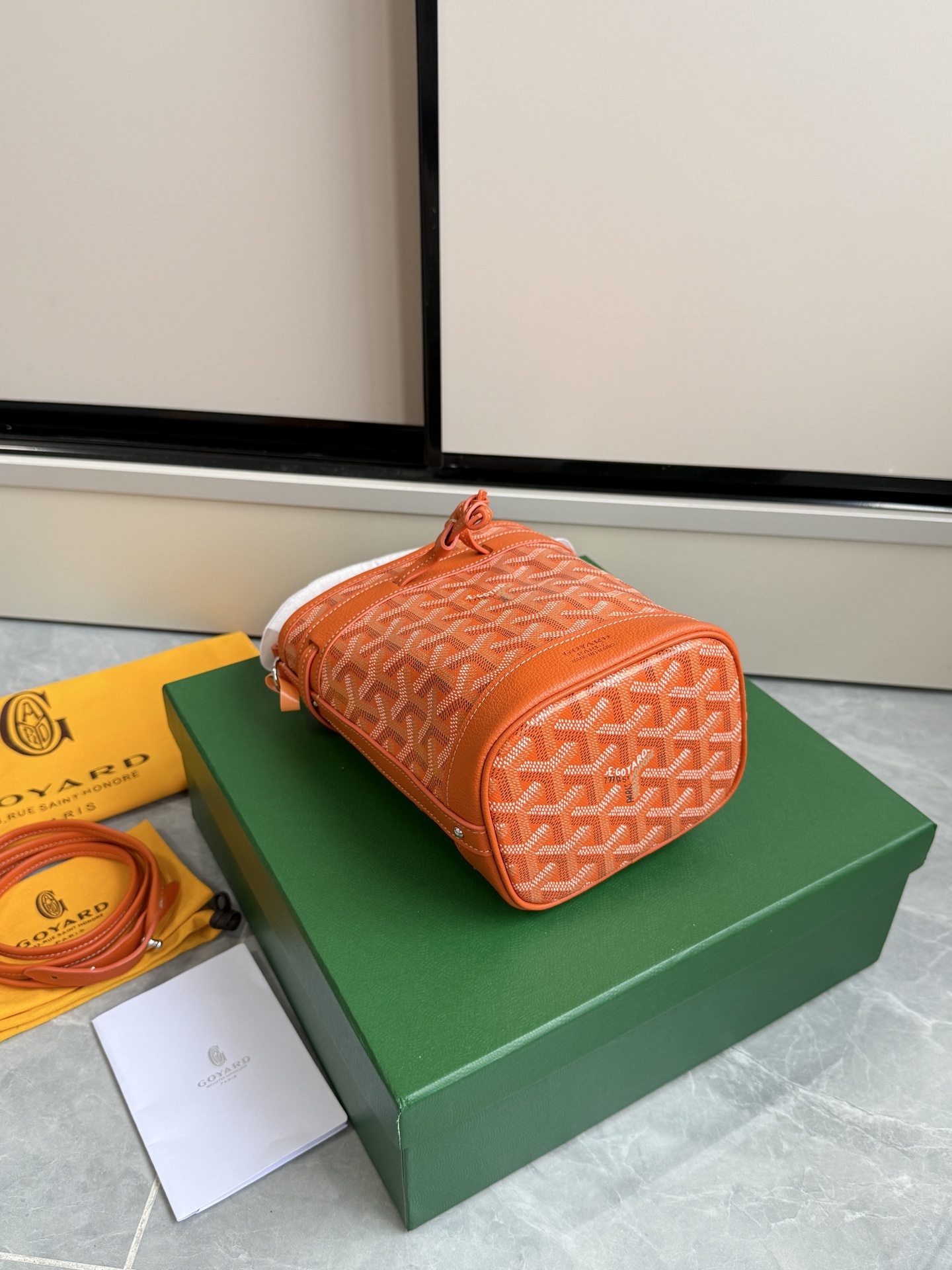 Goyard 戈雅迷你水桶·橙色
