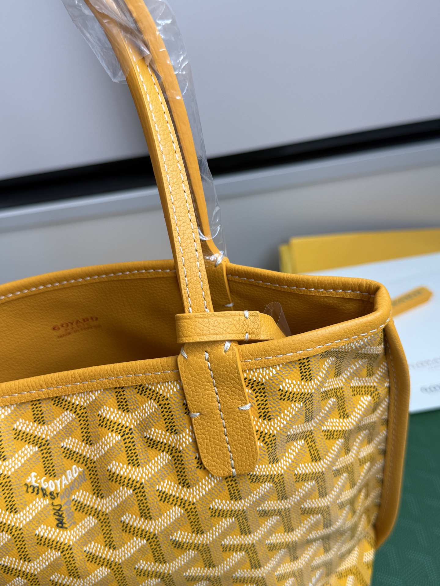 Goyard 狗牙购物袋·迷你·黄色