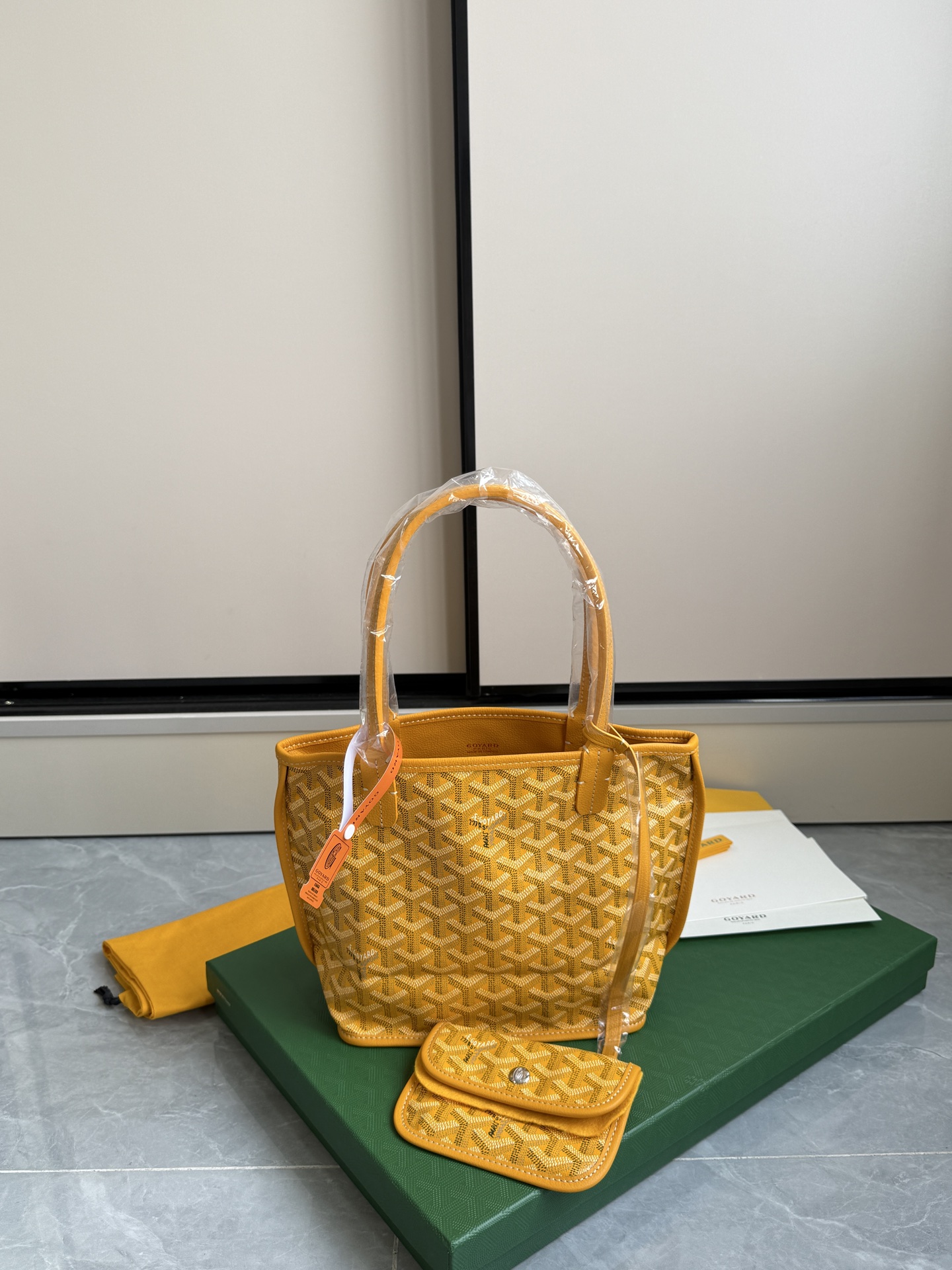 Goyard 狗牙购物袋·迷你·黄色