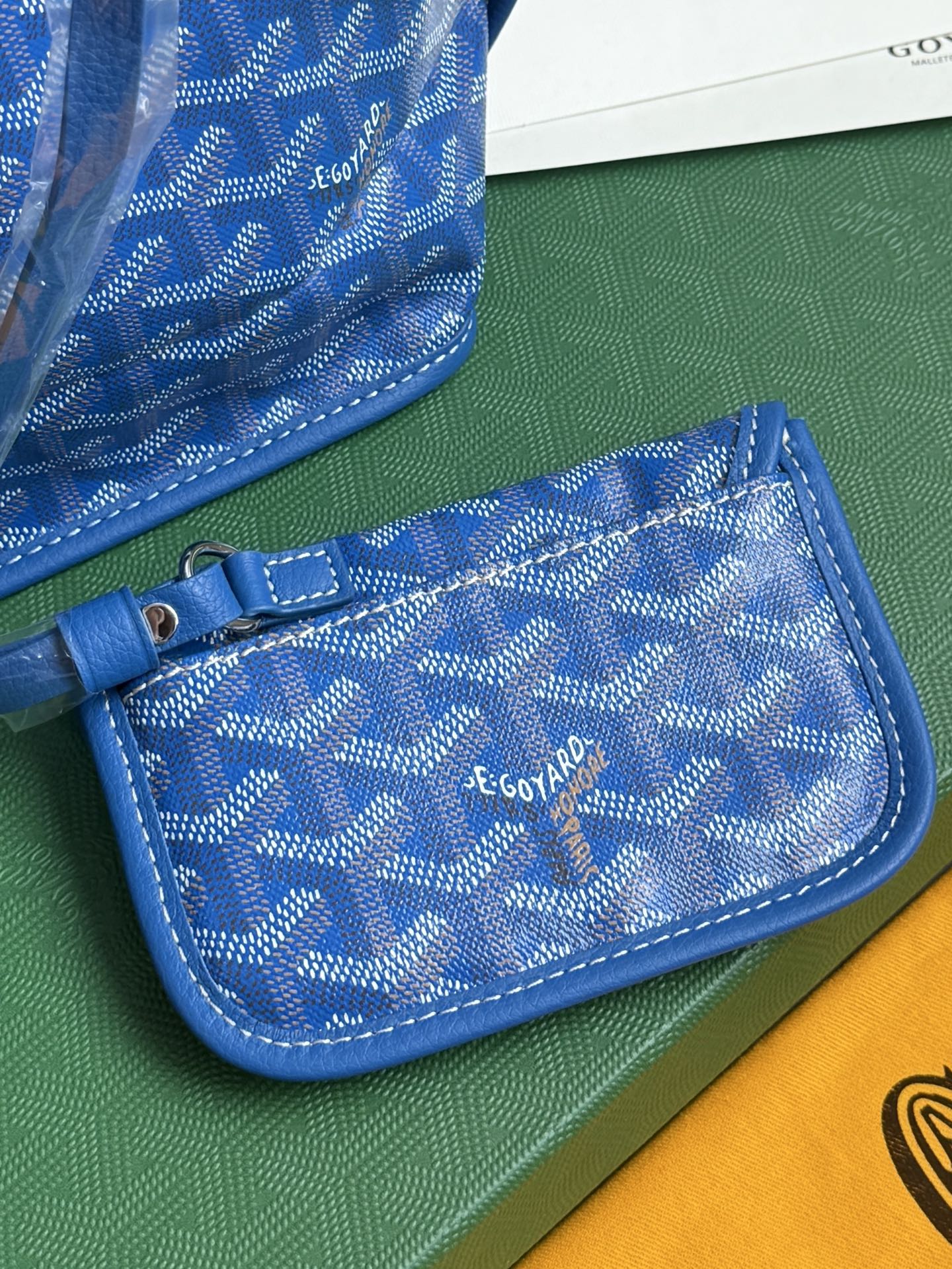 Goyard 狗牙购物袋·迷你·浅蓝色