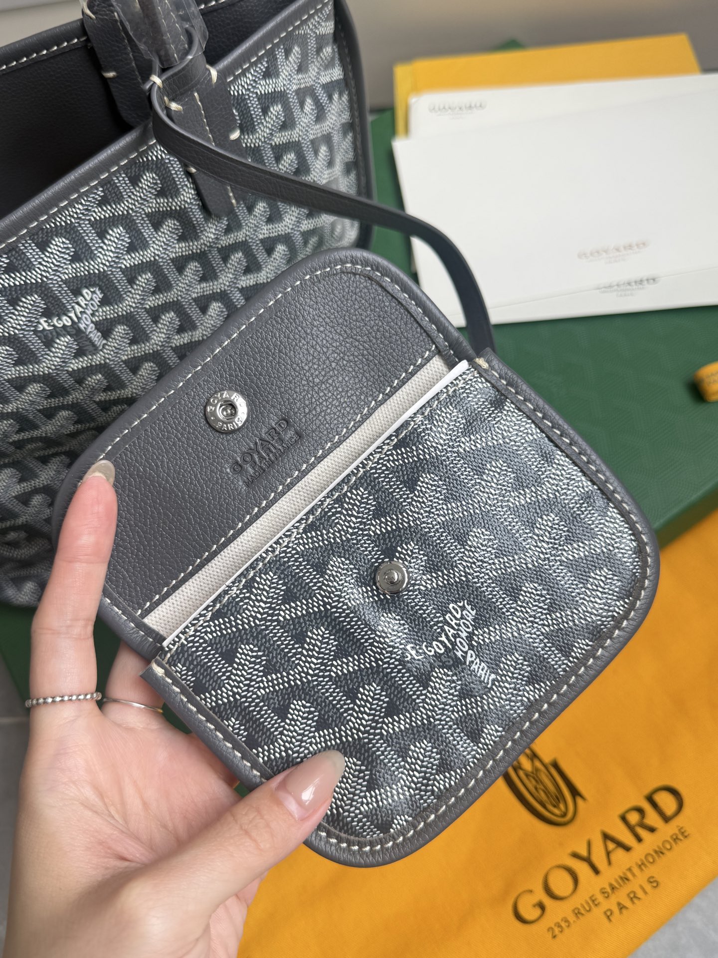 Goyard 狗牙购物袋·迷你·灰色