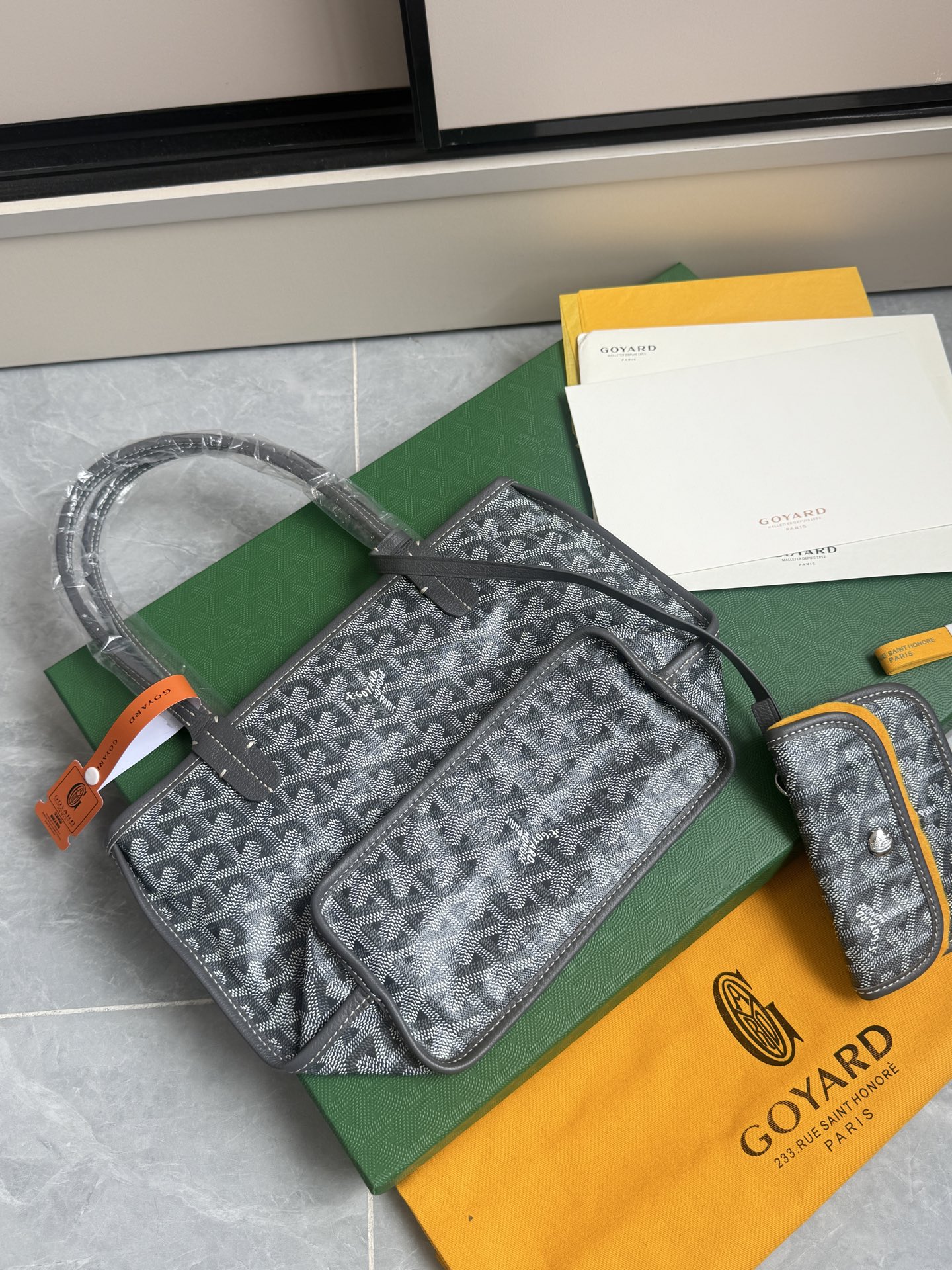 Goyard 狗牙购物袋·迷你·灰色
