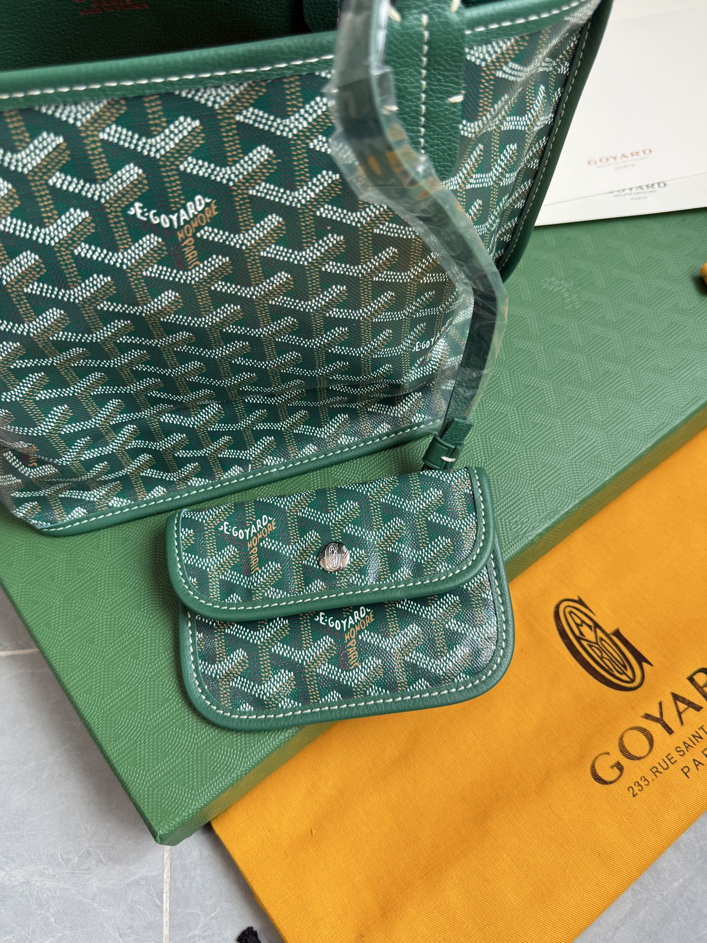 Gucci 狗牙购物袋·迷你·绿色