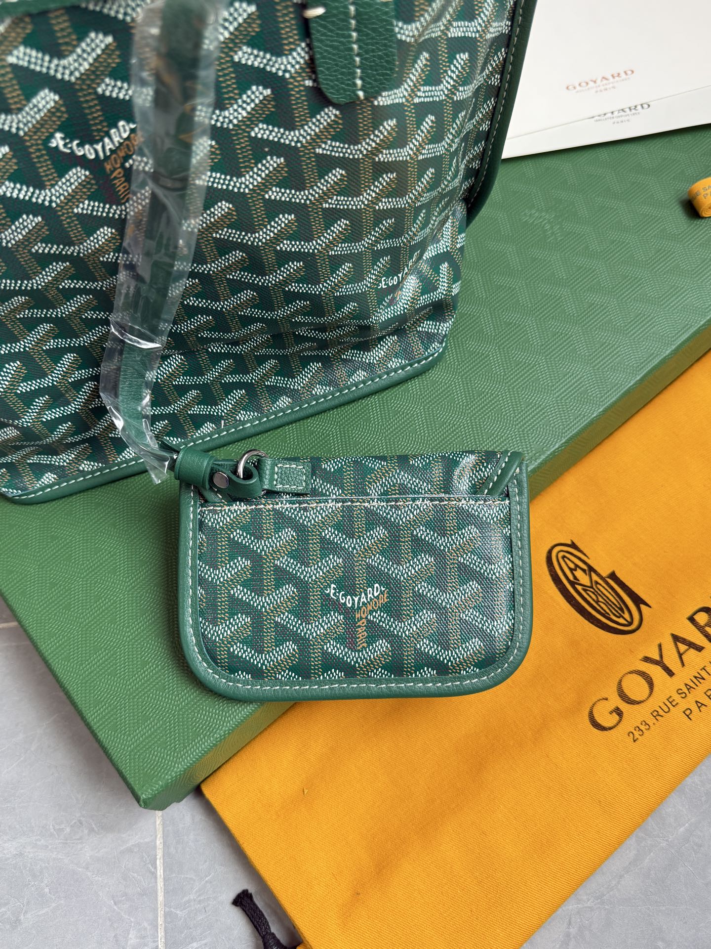 Gucci 狗牙购物袋·迷你·绿色