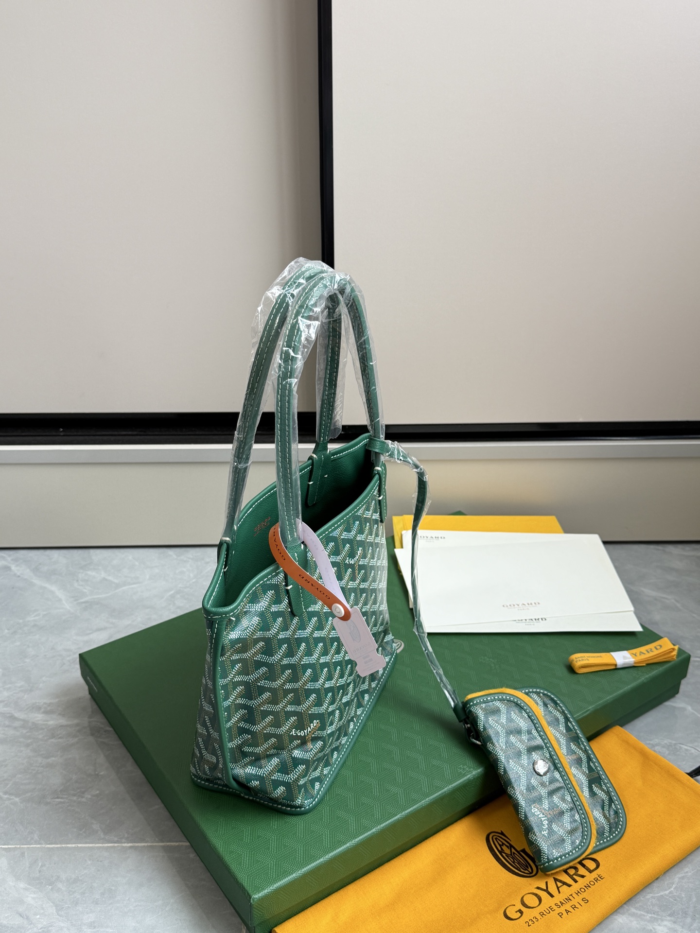 Gucci 狗牙购物袋·迷你·绿色
