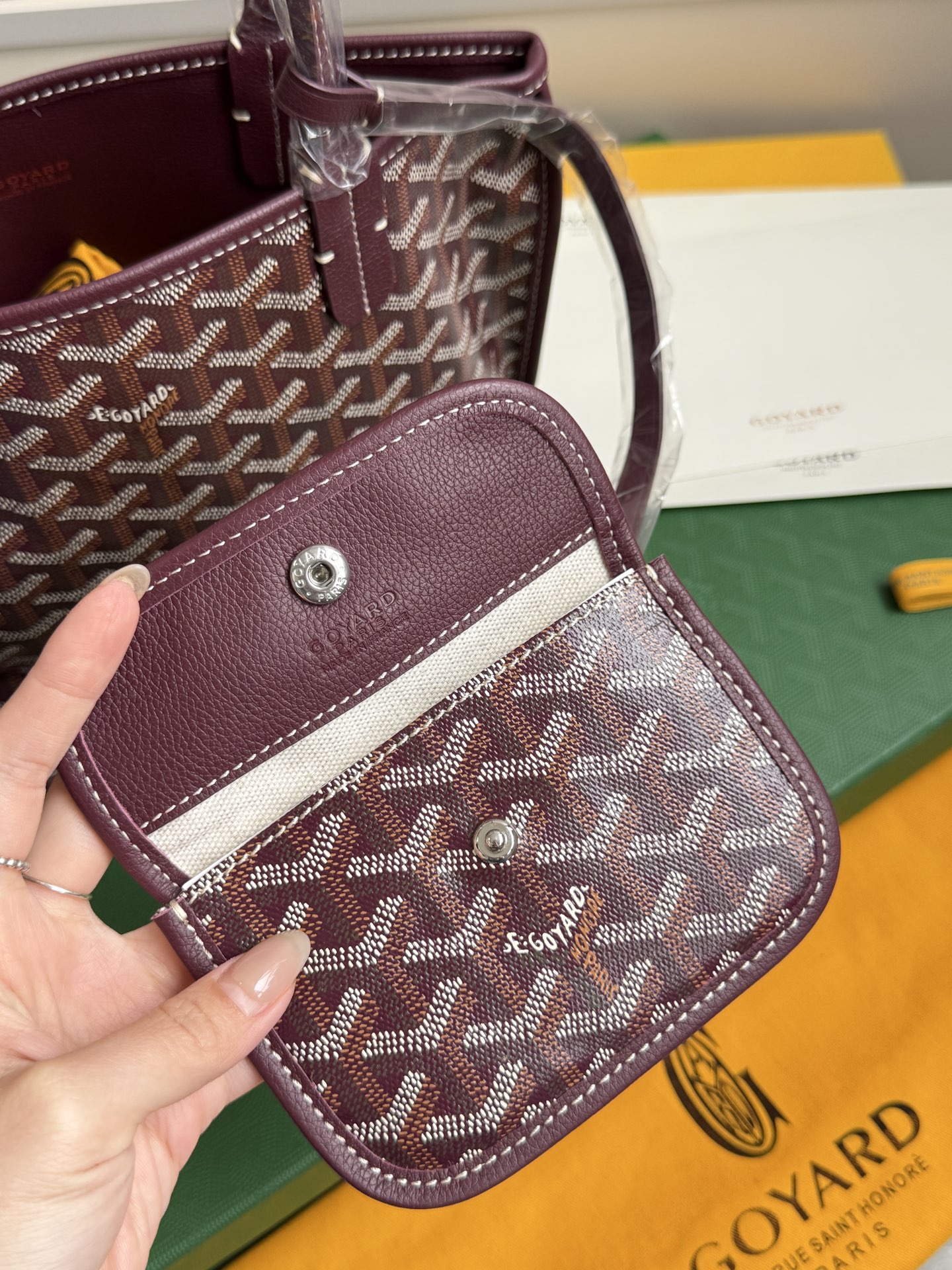 Goyard 狗牙购物袋·迷你·酒红色