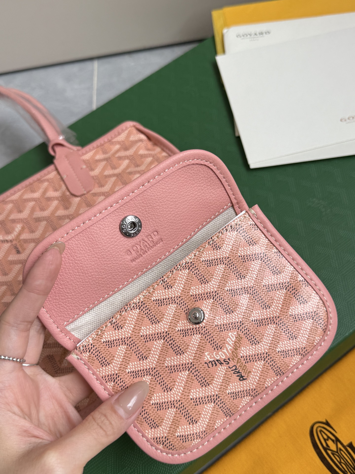 Goyard 狗牙购物袋·迷你·粉色