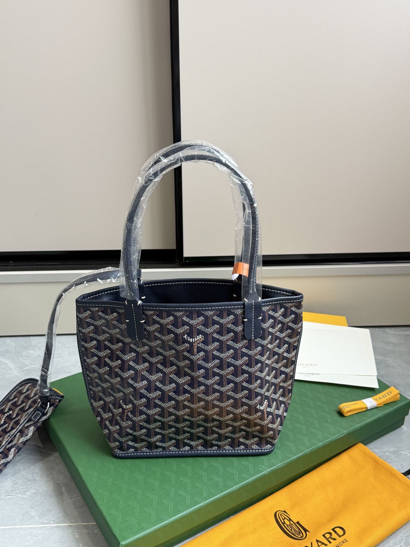 Gucci 狗牙购物袋·迷你·深蓝色
