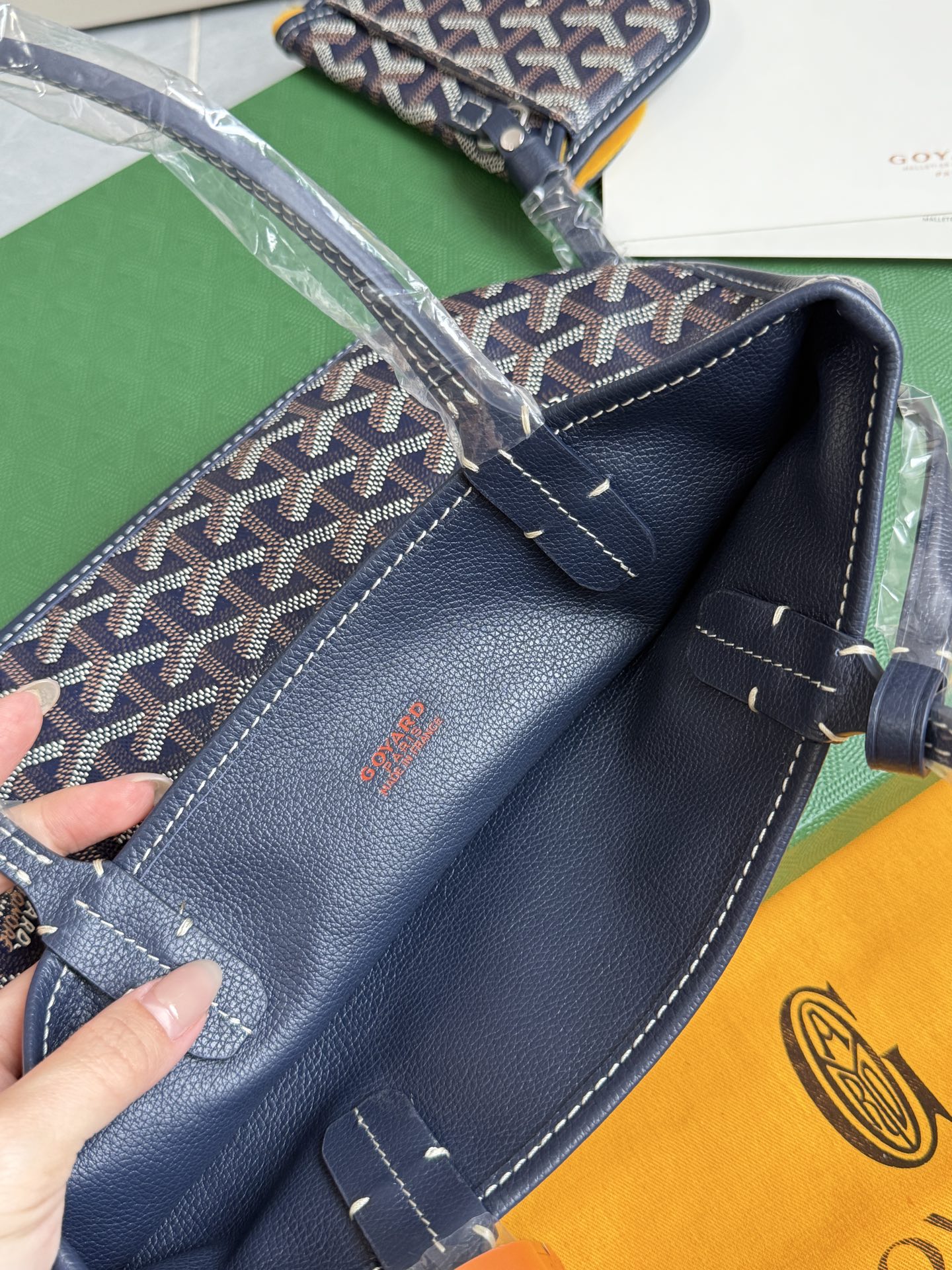 Gucci 狗牙购物袋·迷你·深蓝色