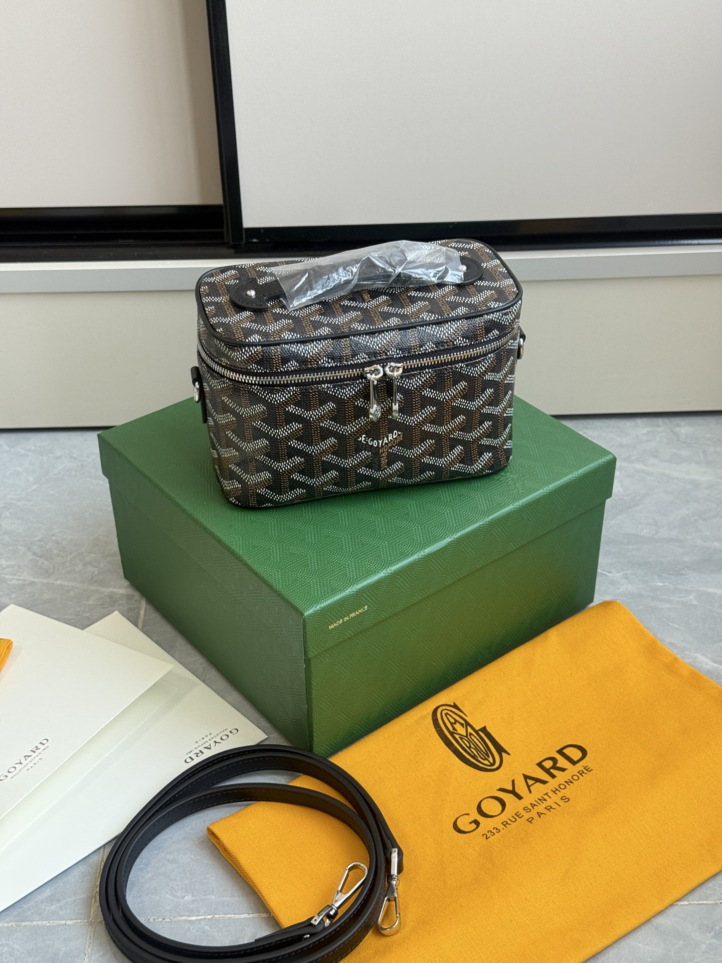 Goyard 升级版狗牙化妆包迷你·黑色