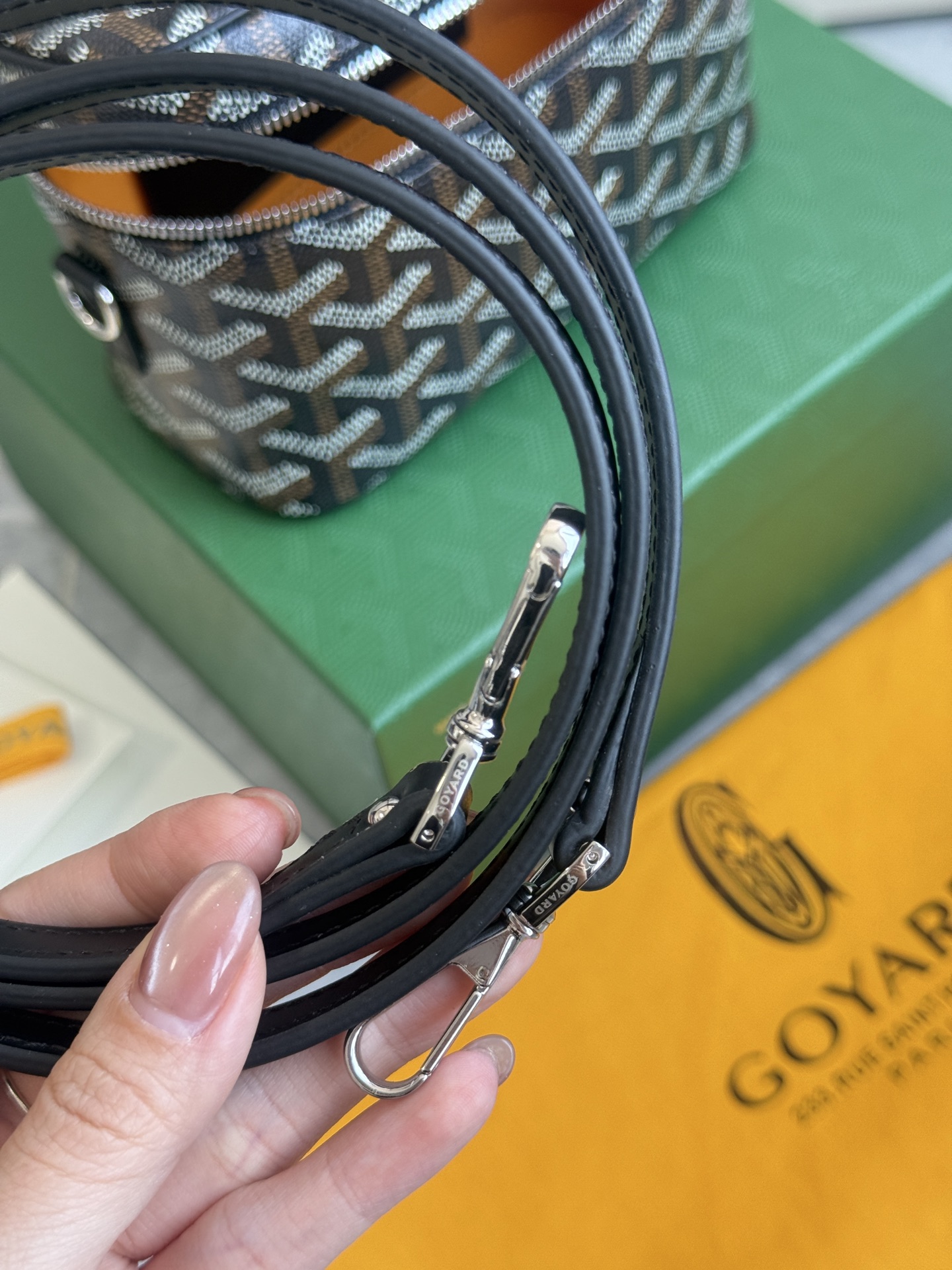 Goyard 升级版狗牙化妆包迷你·黑色