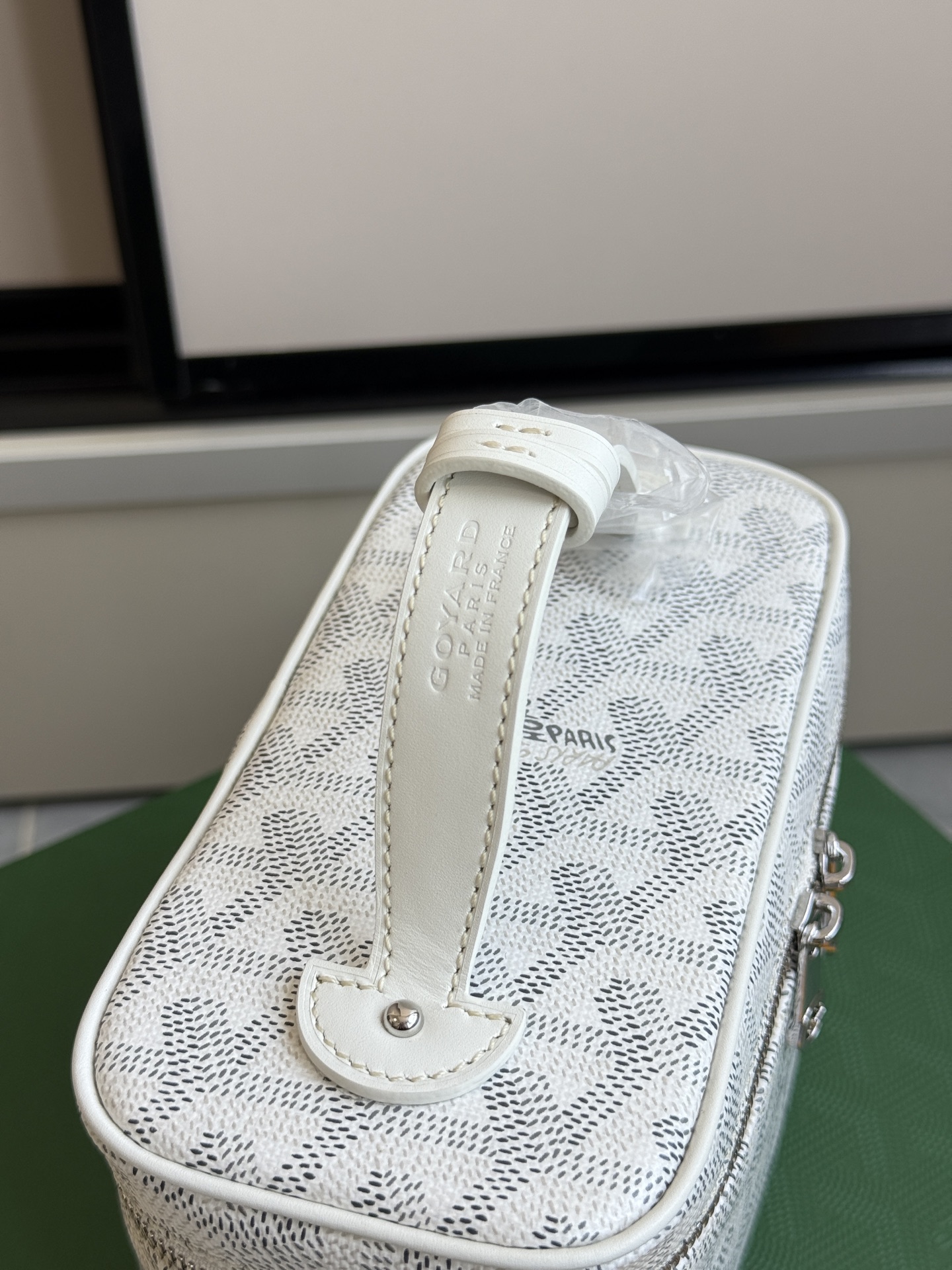 Goyard 升级版狗牙化妆包迷你·白色