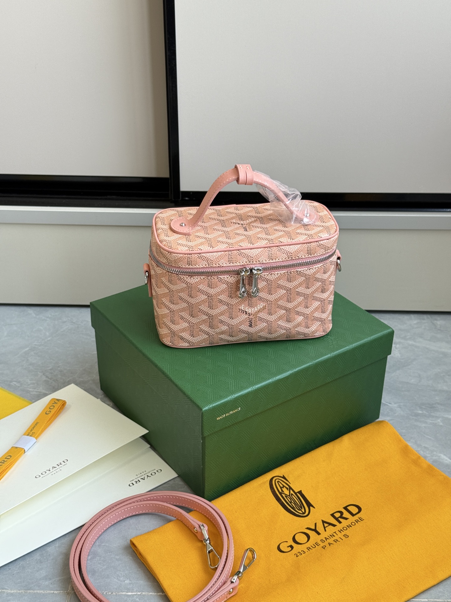 Dior 升级版狗牙化妆包迷你·粉色