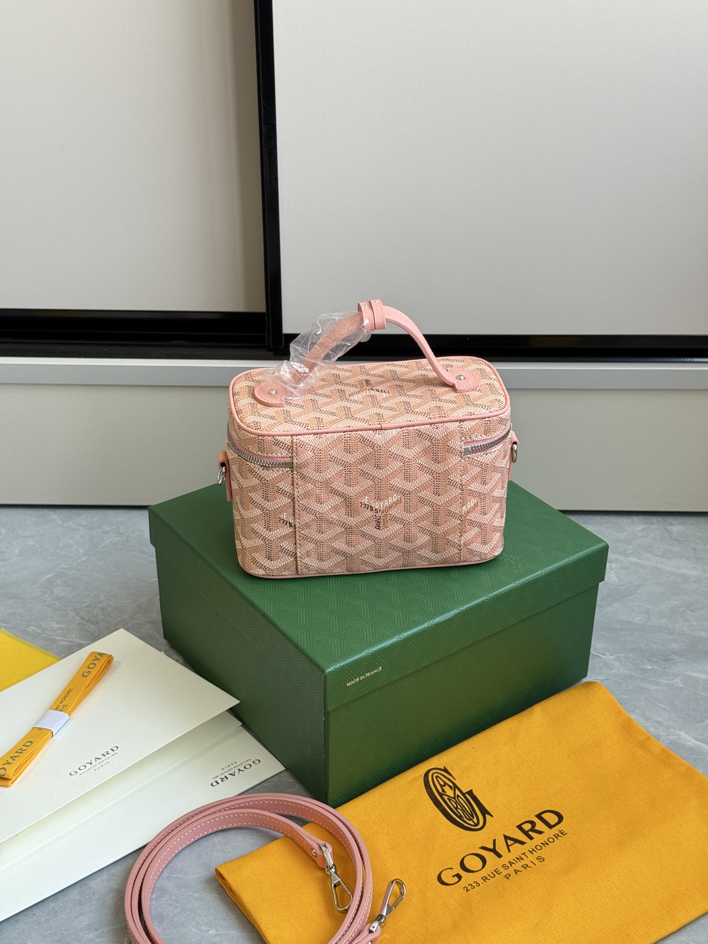 Dior 升级版狗牙化妆包迷你·粉色