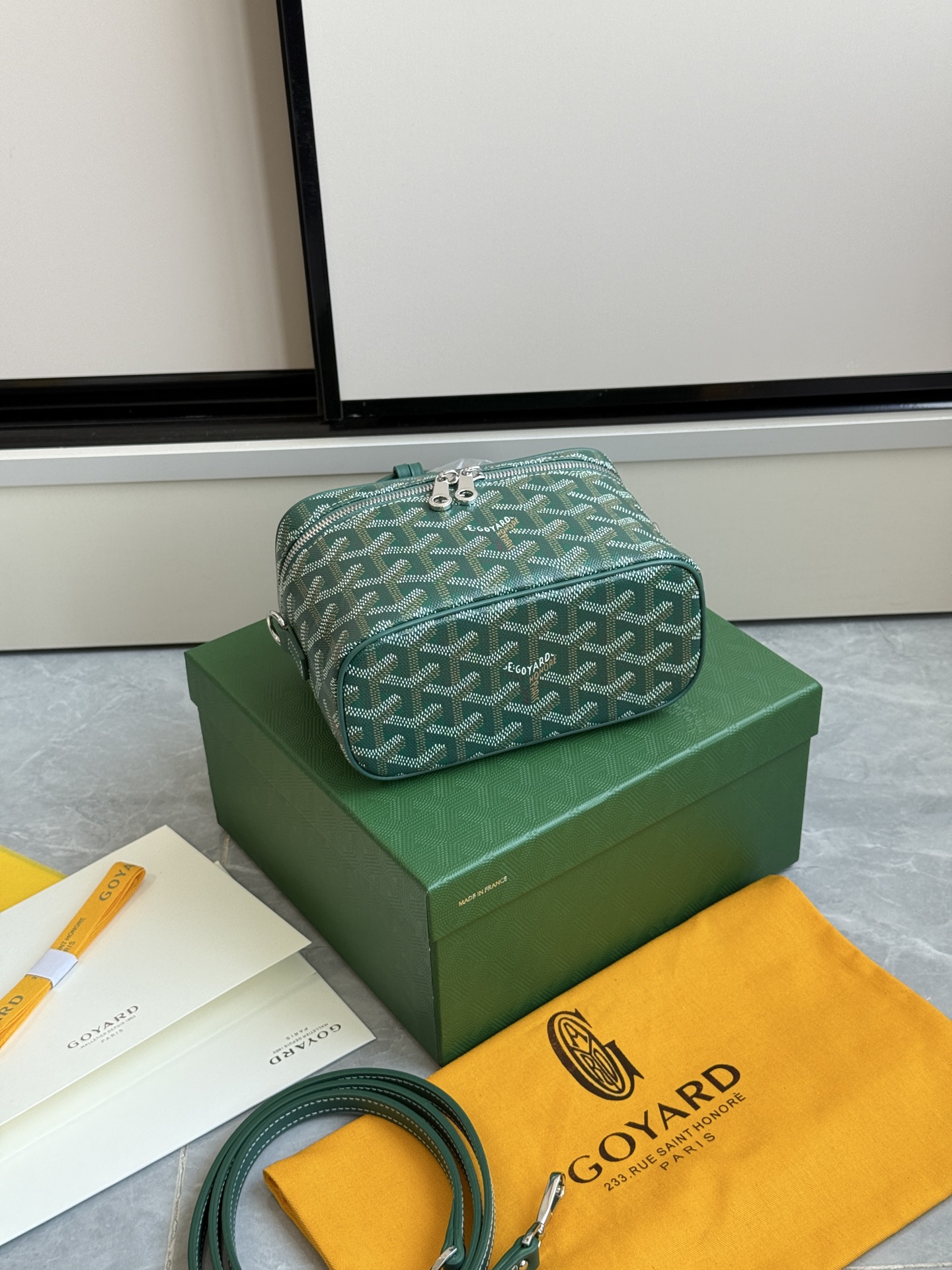 Gucci 升级版狗牙化妆包迷你·绿色