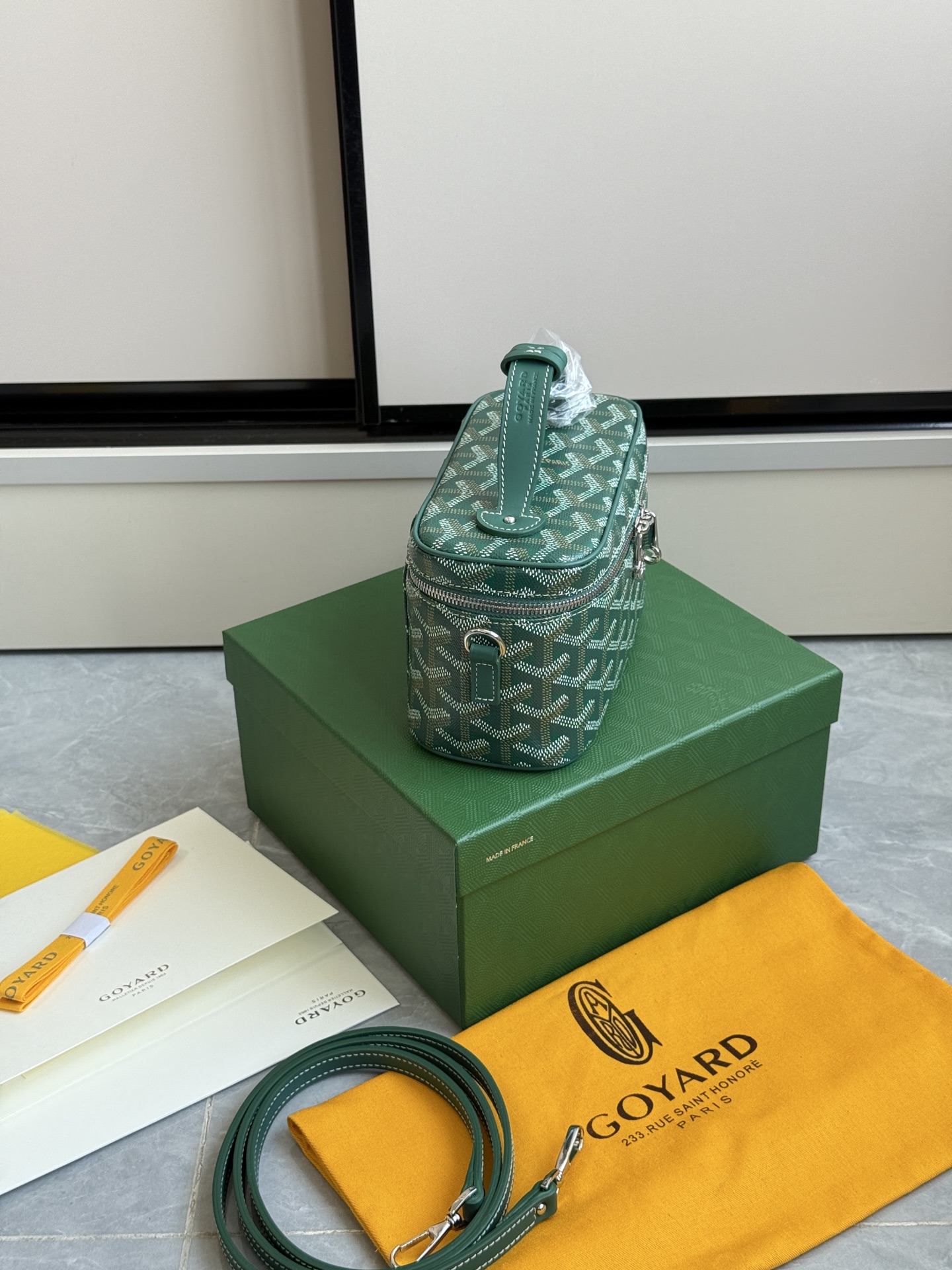 Gucci 升级版狗牙化妆包迷你·绿色