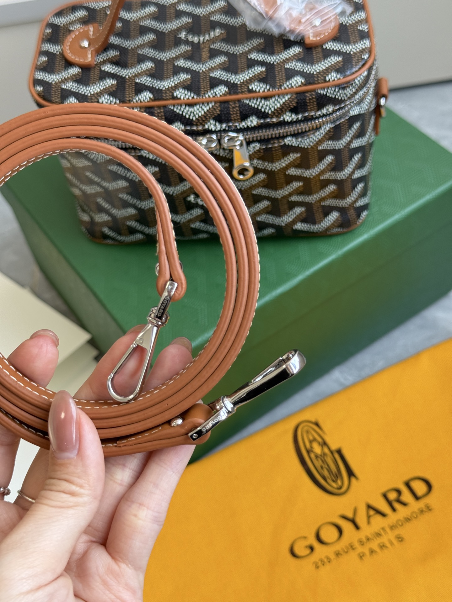 Goyard 升级版狗牙化妆包迷你·棕色