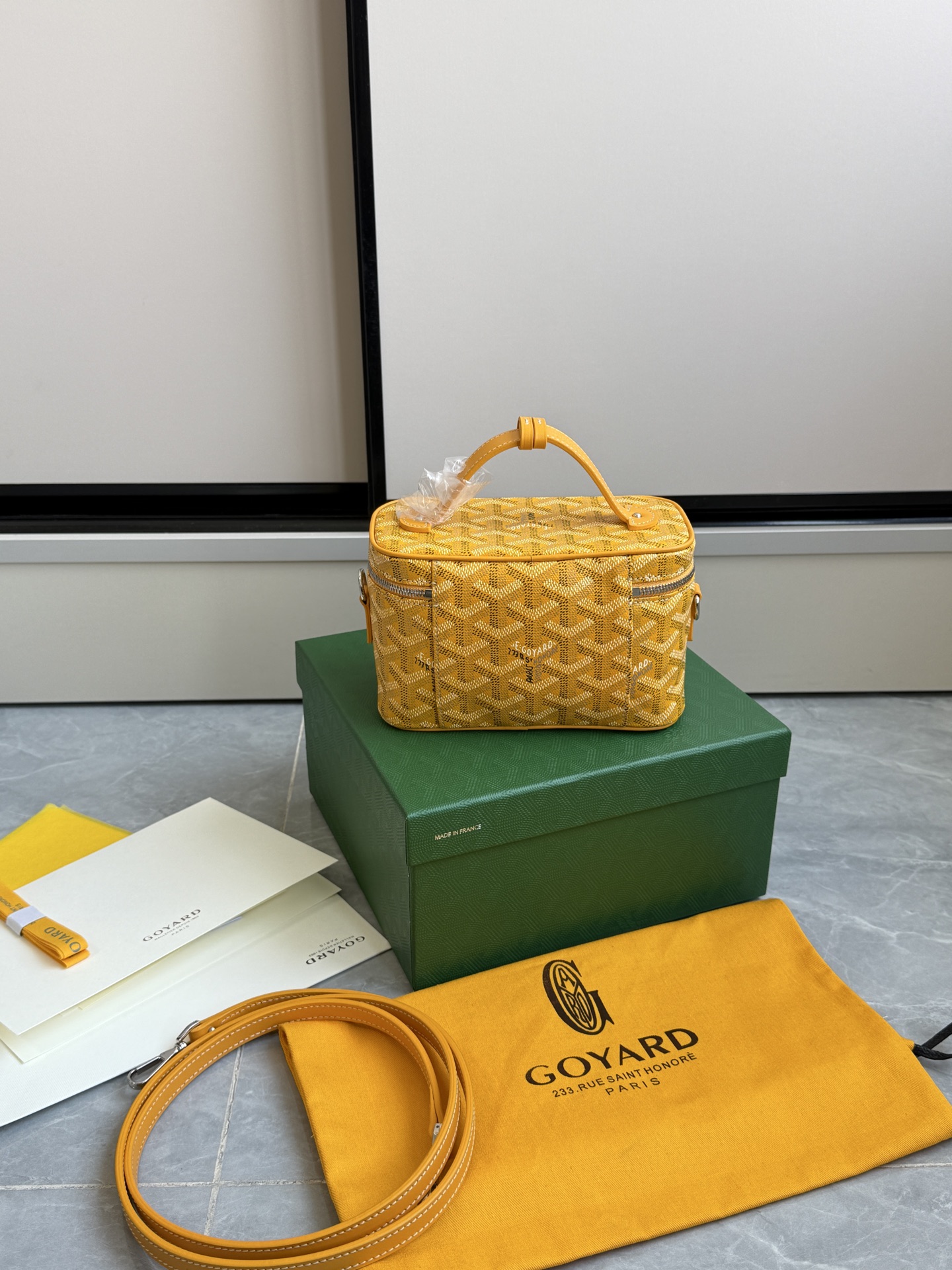 Hermès 升级版狗牙化妆包迷你·黄色