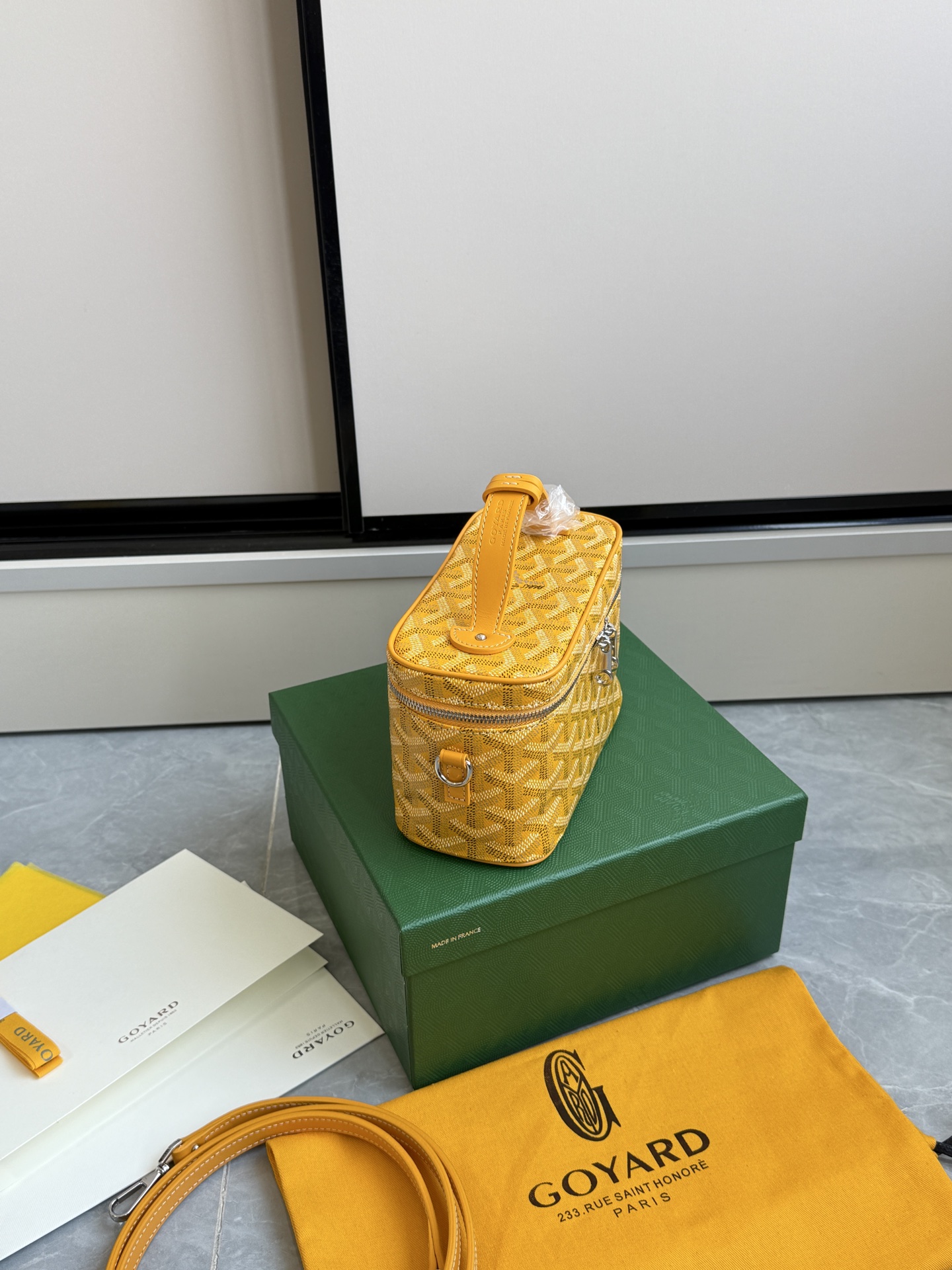 Hermès 升级版狗牙化妆包迷你·黄色
