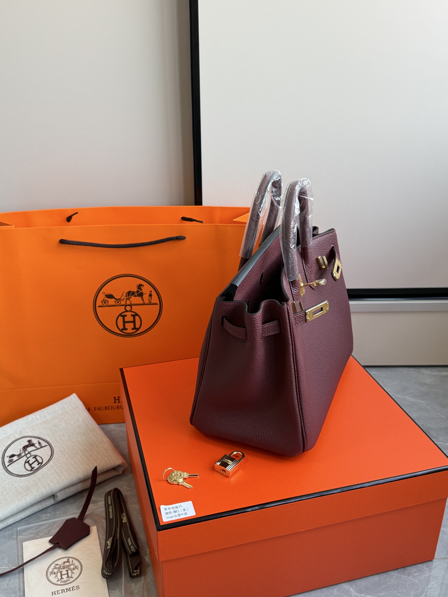 Hermès 铂金包·金扣酒红
