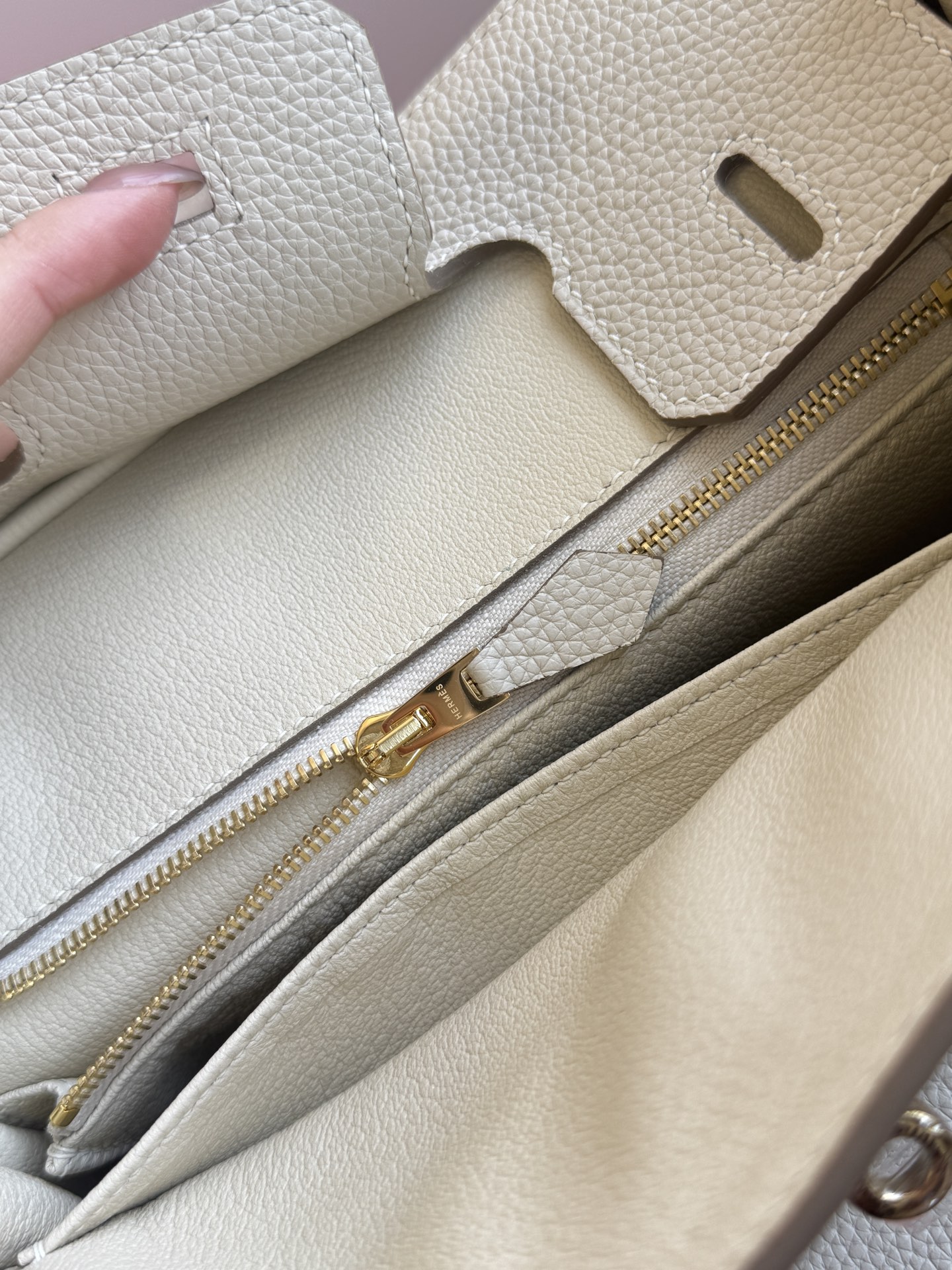 Hermès 铂金包·金扣奶昔白