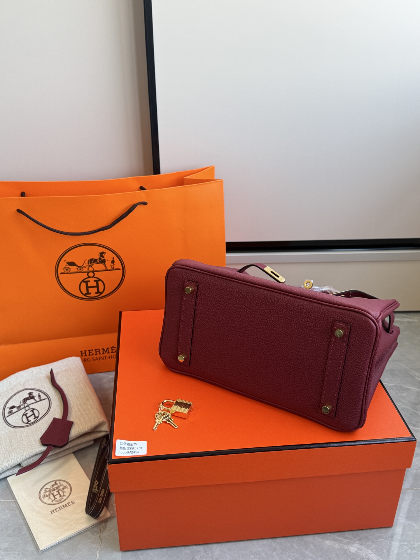 Hermès 铂金包·金扣宝石红
