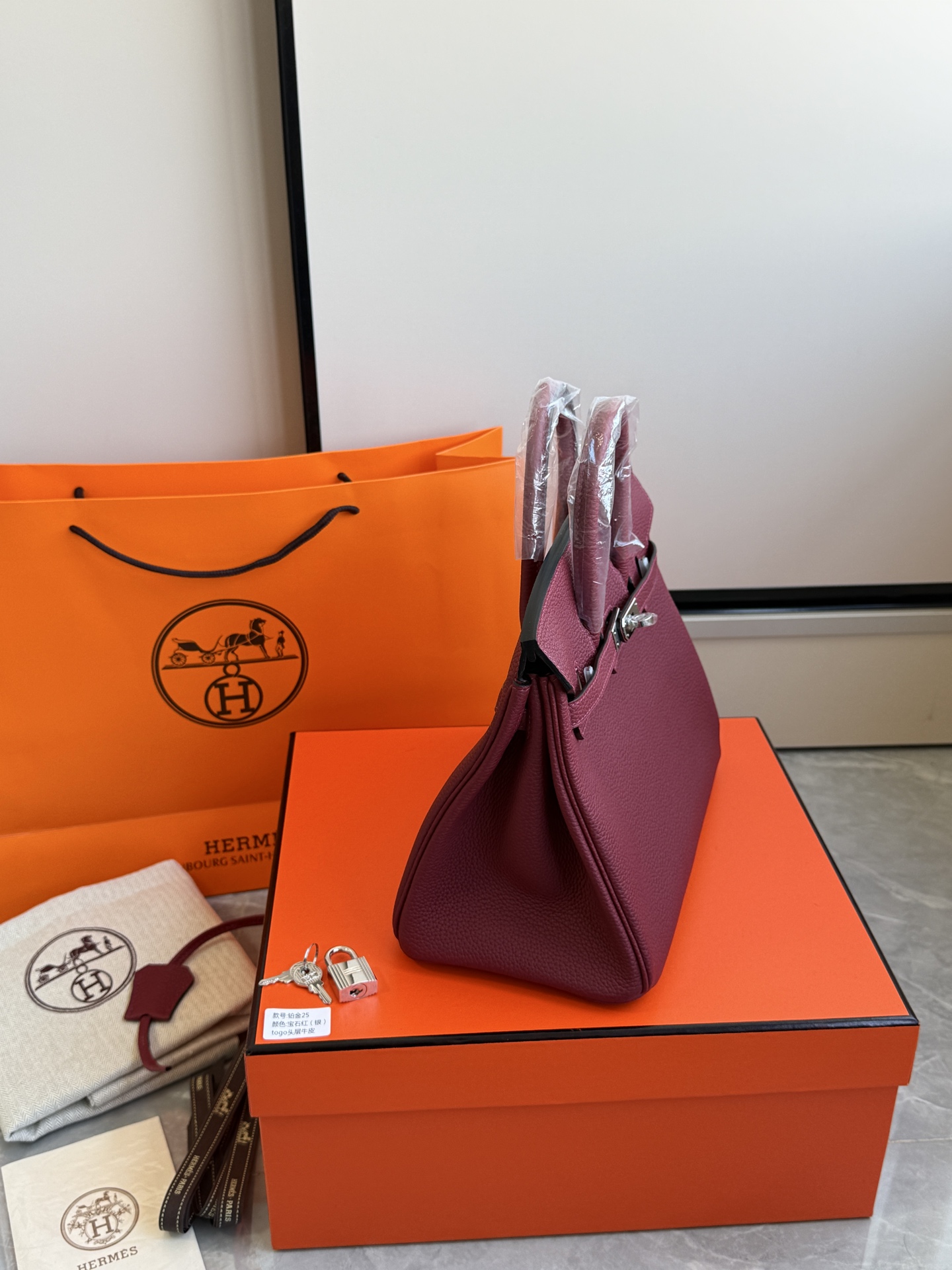 Hermès 铂金包·银扣宝石红