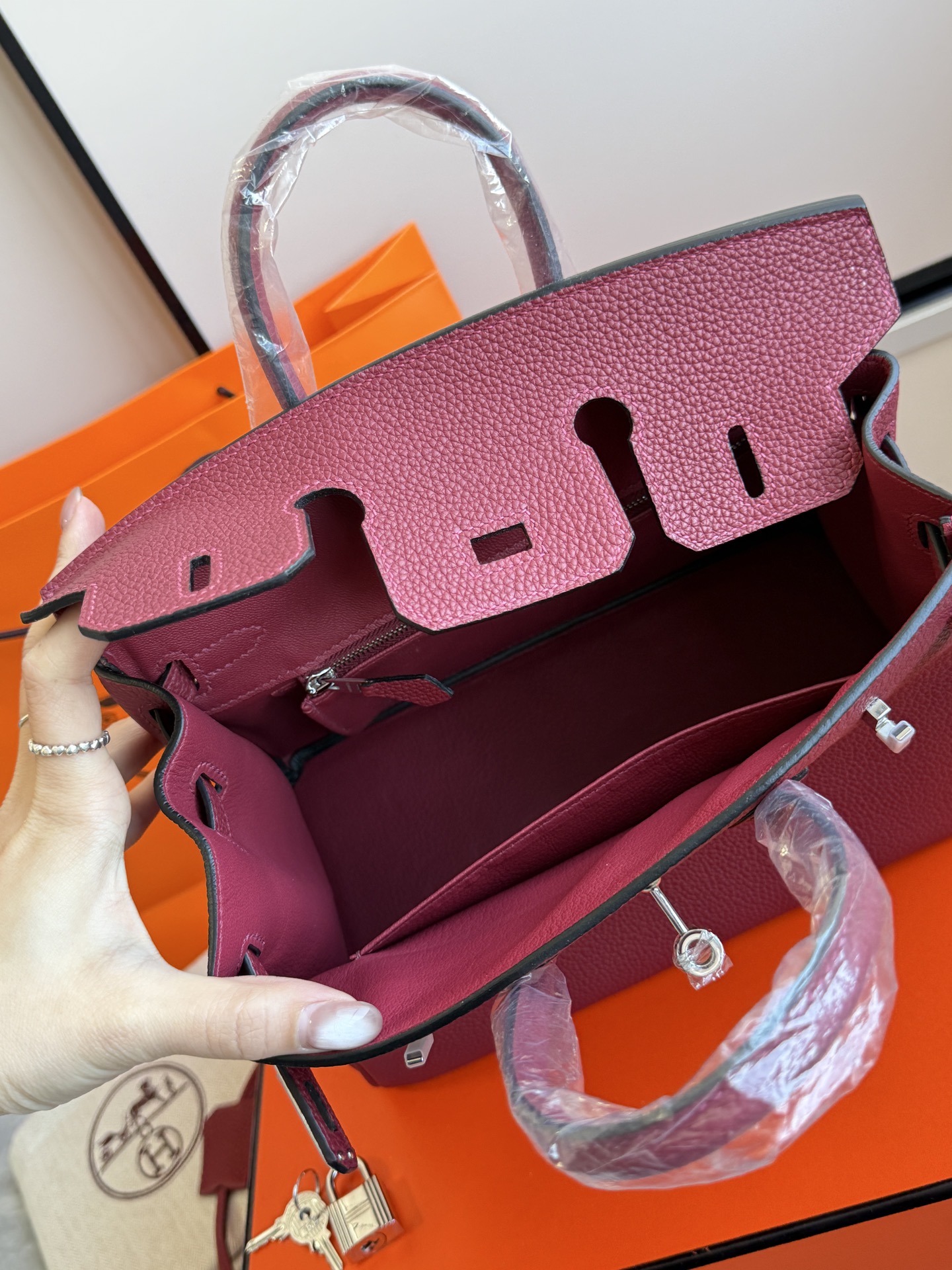 Hermès 铂金包·银扣宝石红