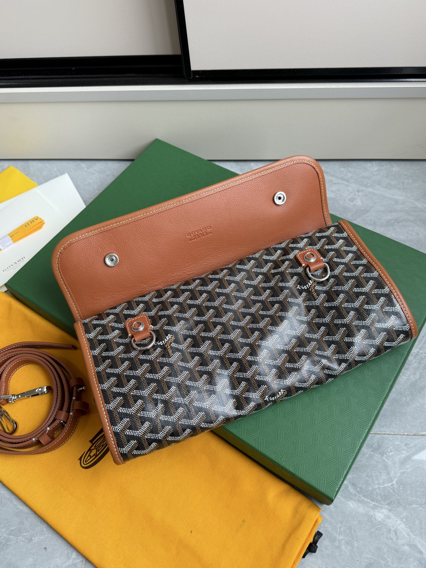 Goyard 升级版折叠大背包·棕色