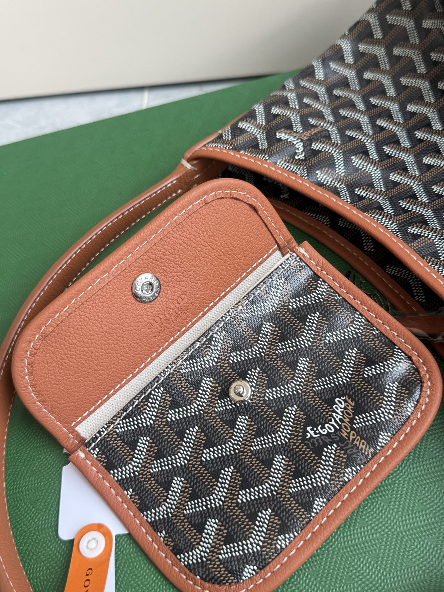 Goyard 升级版狗牙hobo迷你·棕色