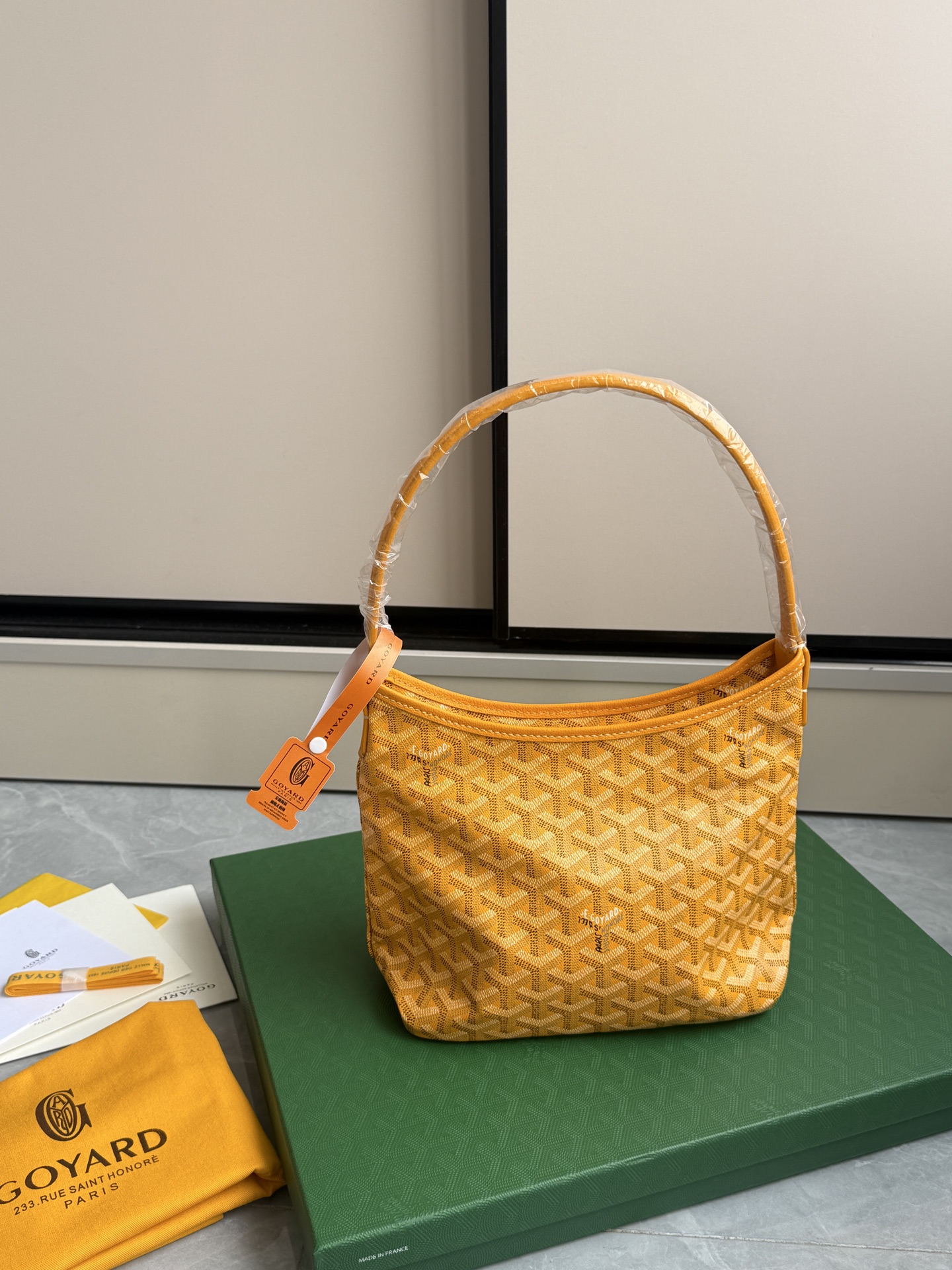 Goyard 升级版狗牙hobo迷你·黄色
