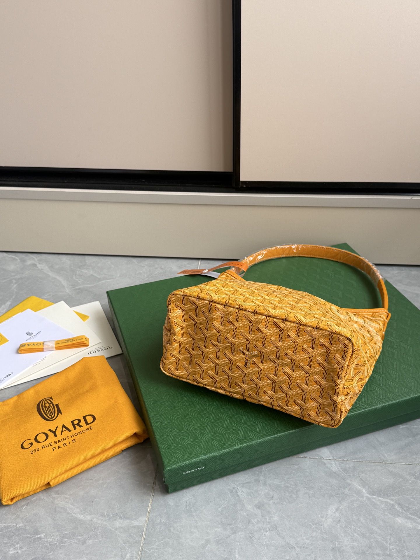 Goyard 升级版狗牙hobo迷你·黄色