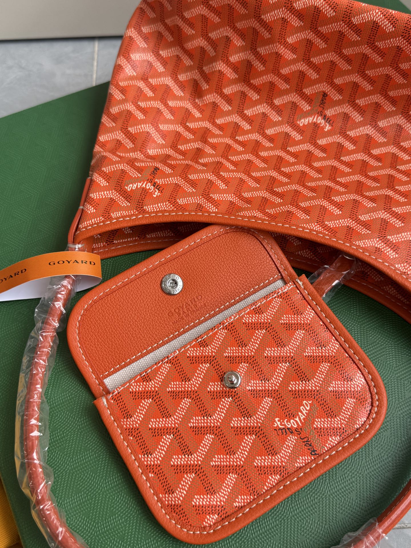 Goyard 升级版狗牙hobo迷你·橙色