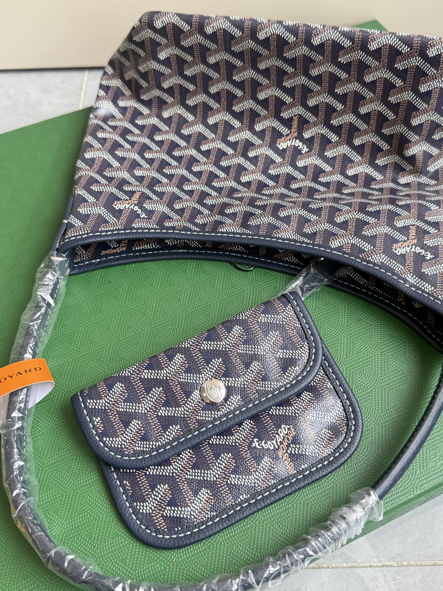 Goyard 升级版狗牙hobo迷你·深蓝色