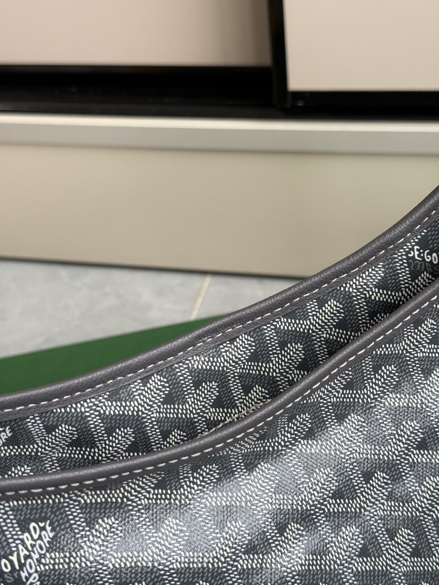 Goyard 升级版狗牙hobo迷你·灰色