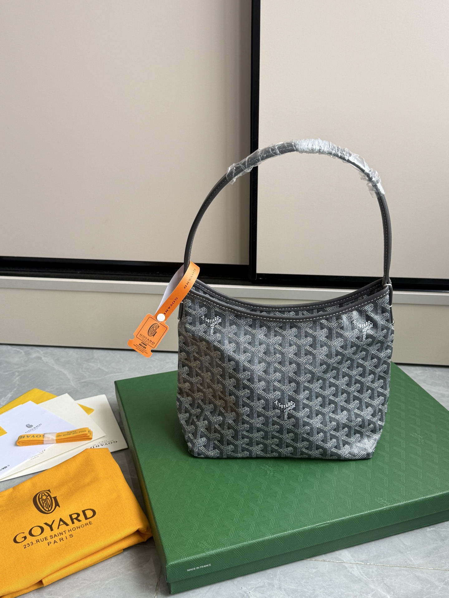 Goyard 升级版狗牙hobo迷你·灰色
