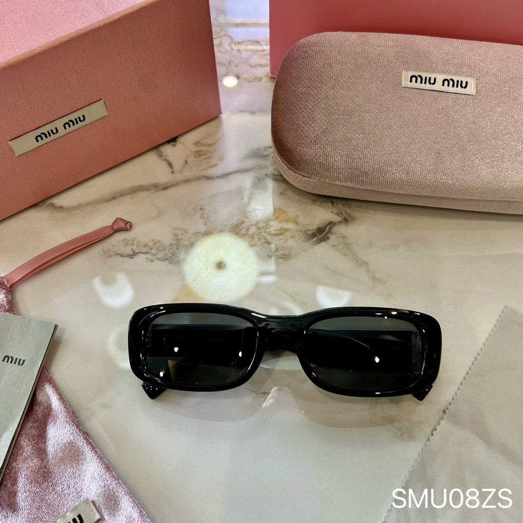 Replik 2024 Perfekter Luxus
 MiuMiu Sonnenbrille Frauen Fashion