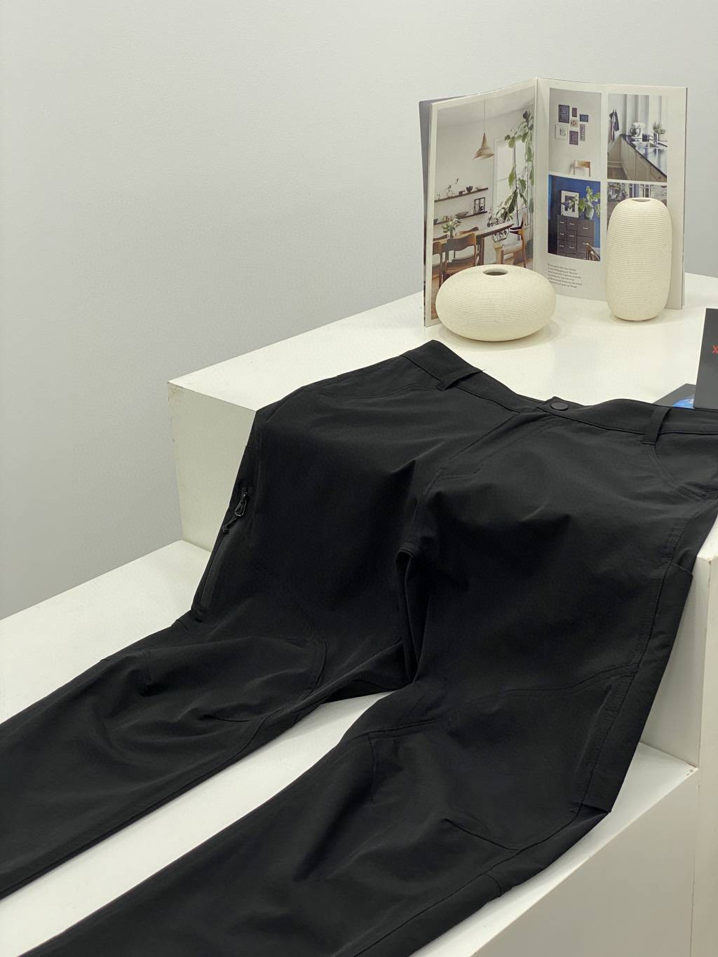 Alternative view of Pants 20256018 08441